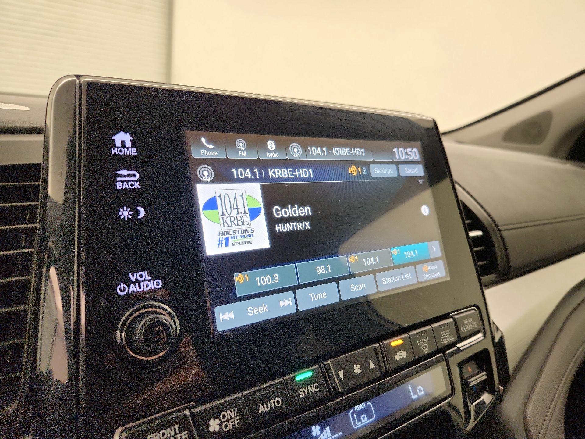 Thumbnail: 2019 Honda Odyssey - 15