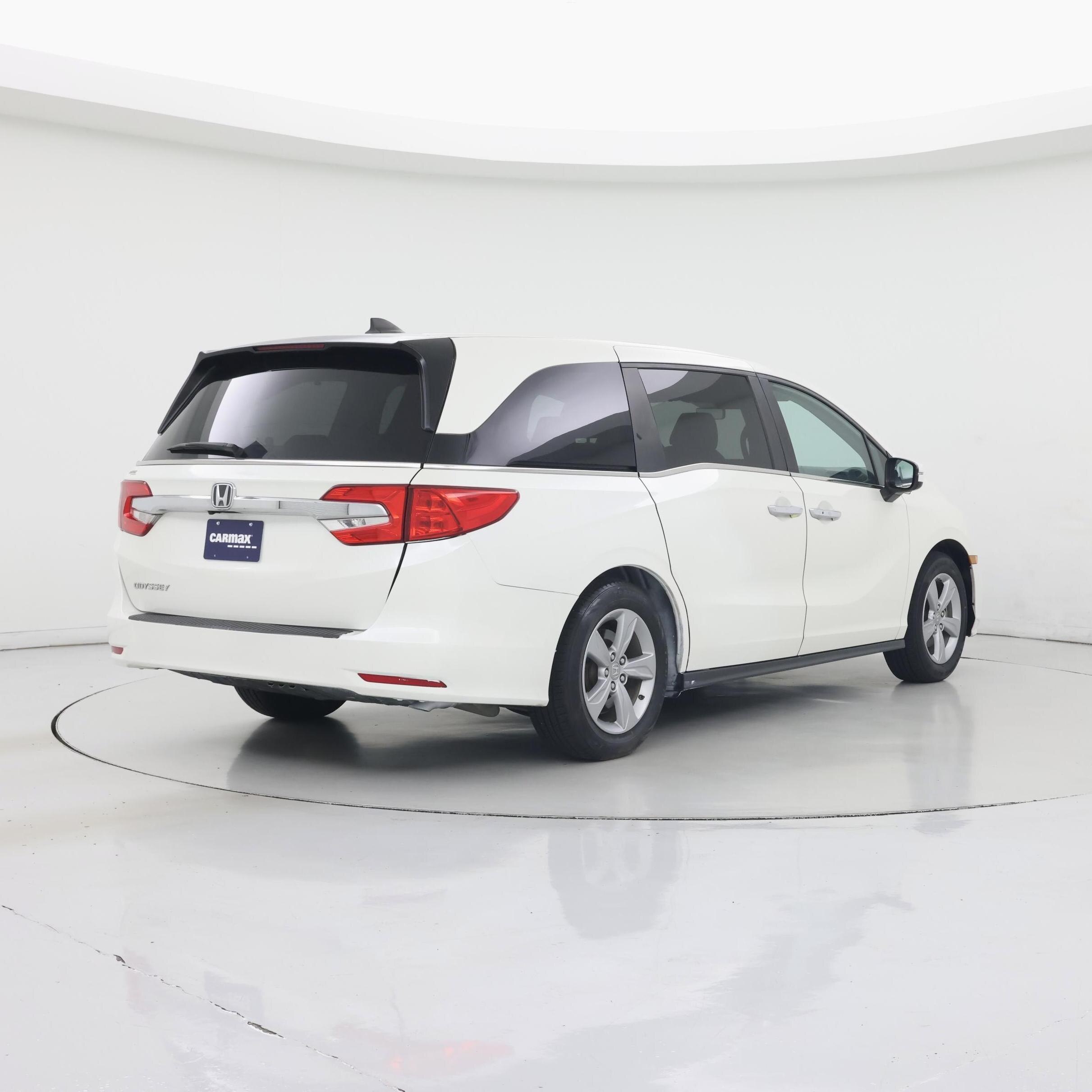 Thumbnail: 2019 Honda Odyssey - 8