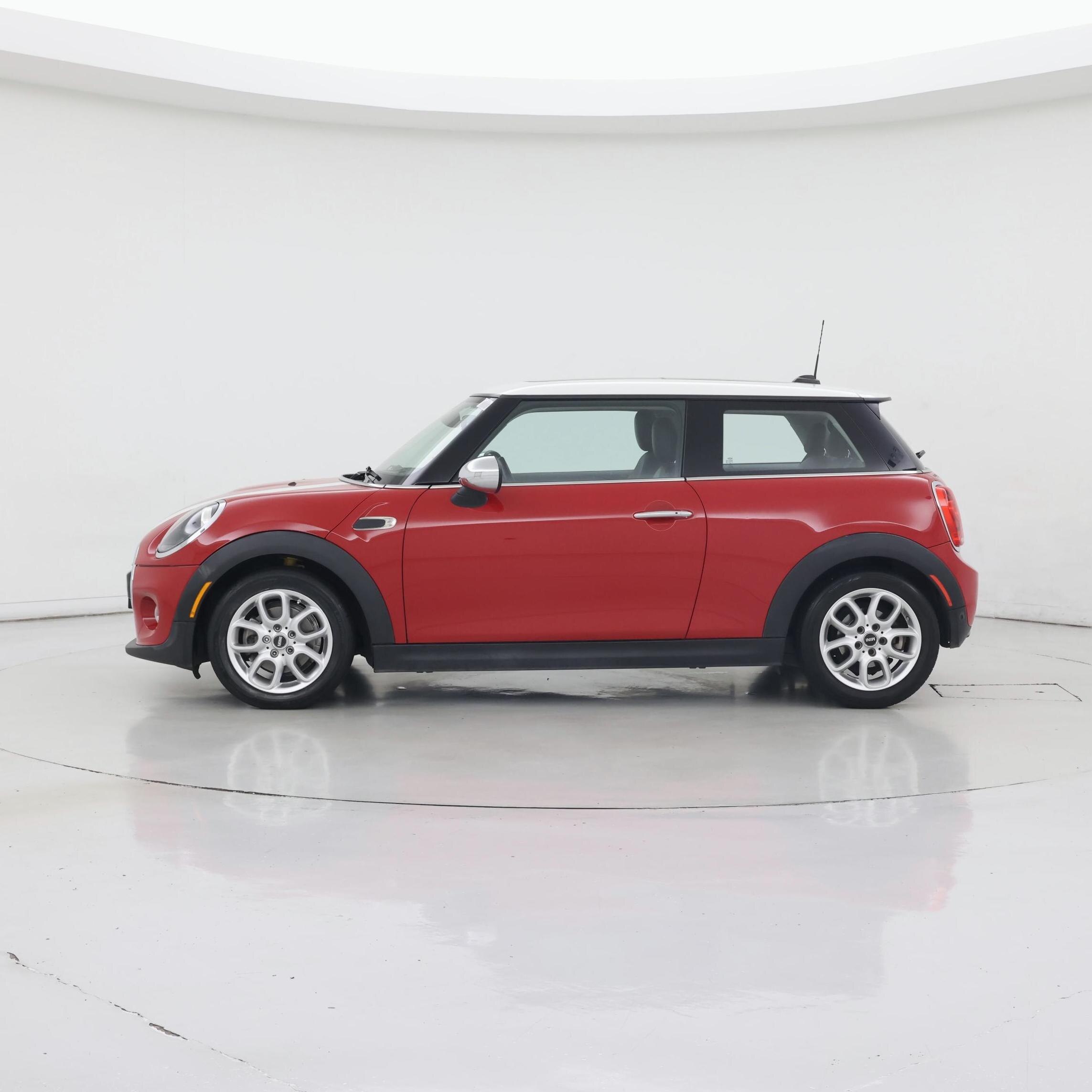 Thumbnail: 2019 MINI Cooper Hardtop - 3