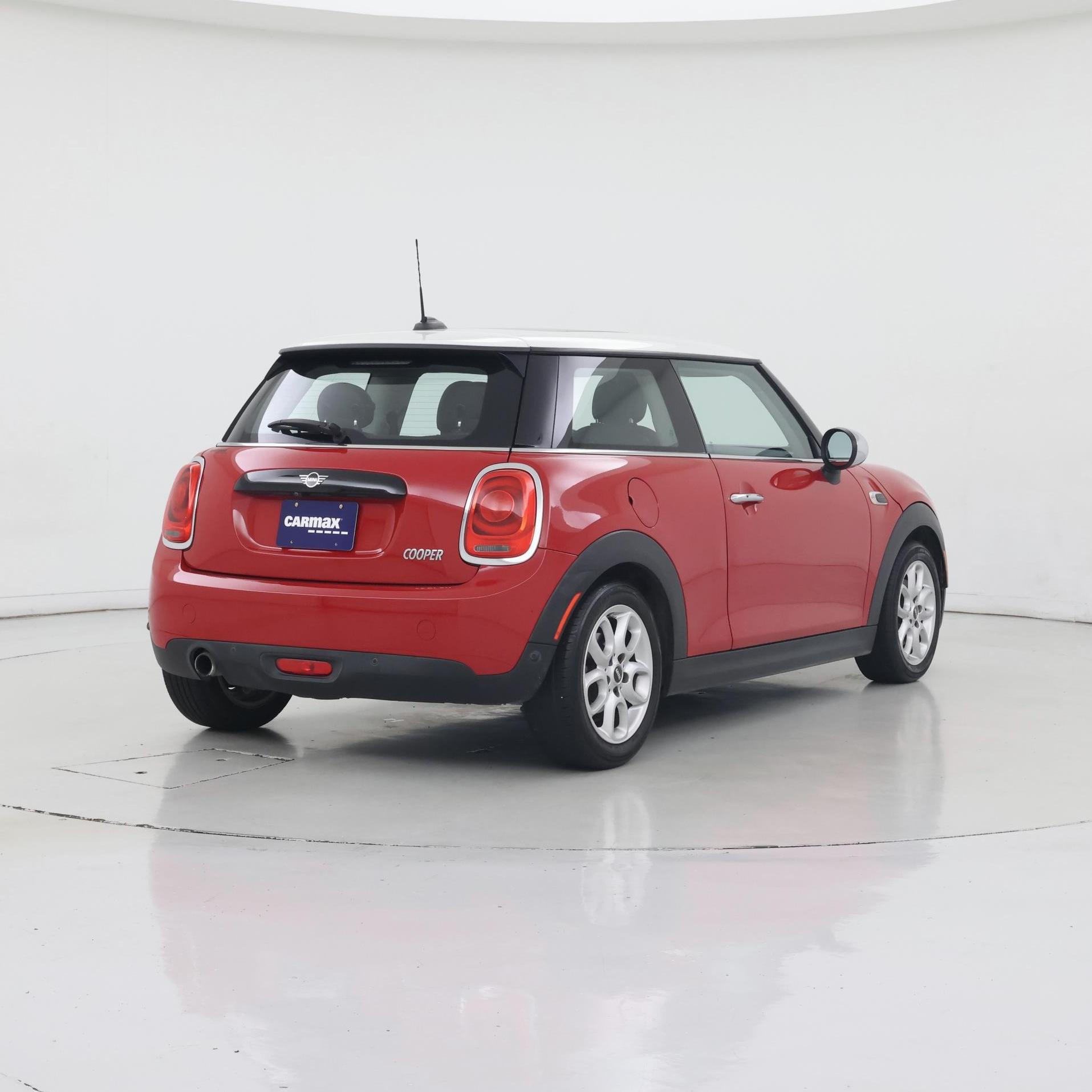 Thumbnail: 2019 MINI Cooper Hardtop - 8