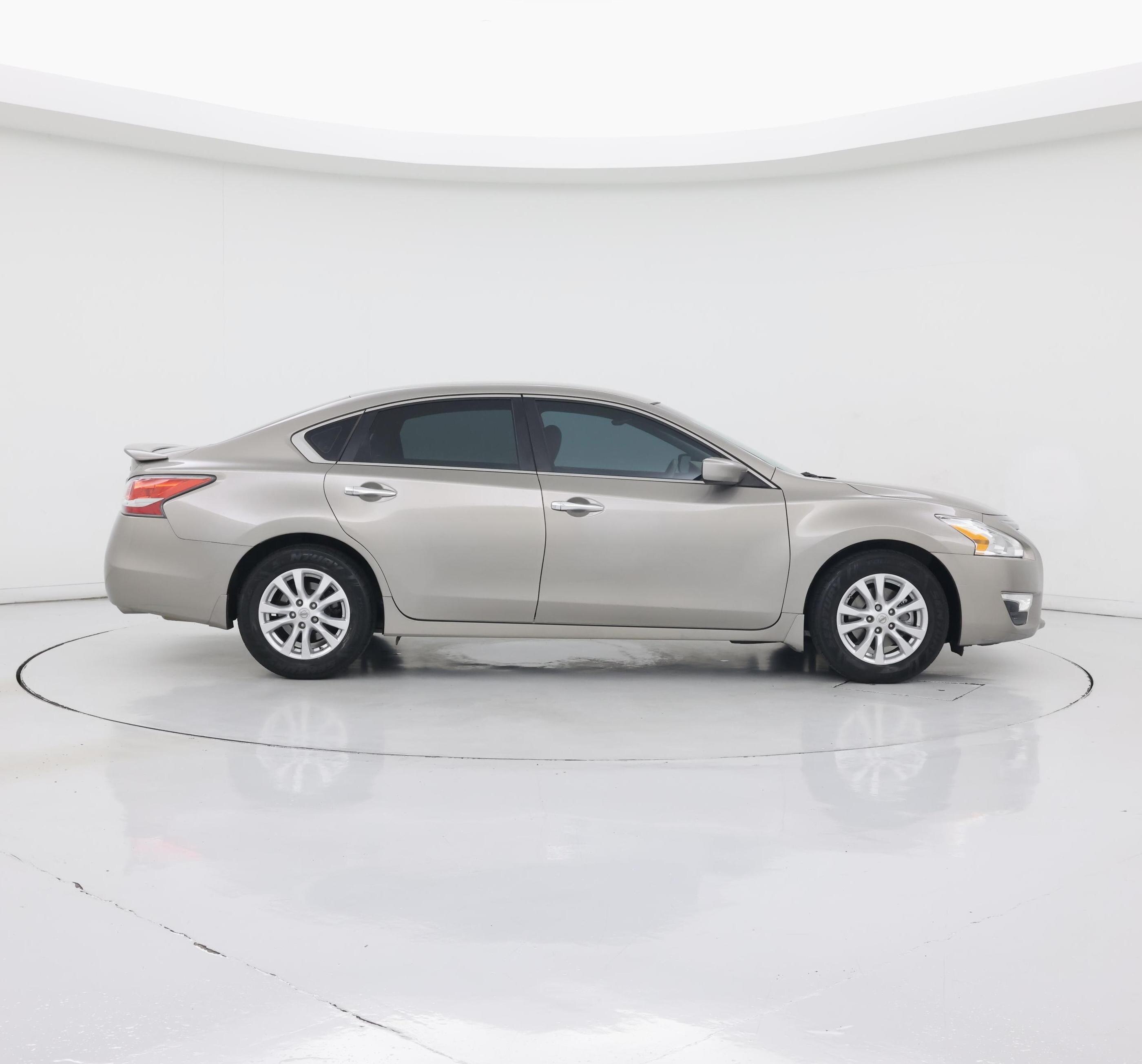 Thumbnail: 2014 Nissan Altima - 7