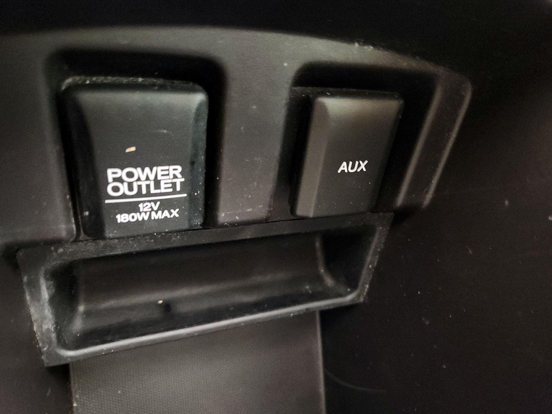 Thumbnail: 2018 Acura TLX - 18