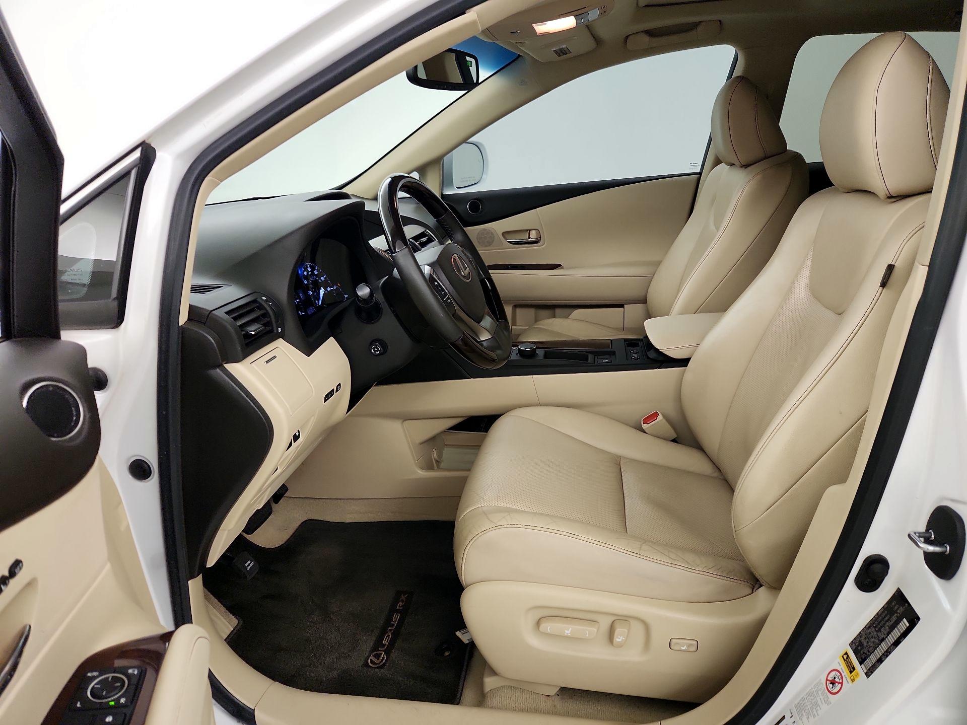 Thumbnail: 2015 Lexus RX - 11