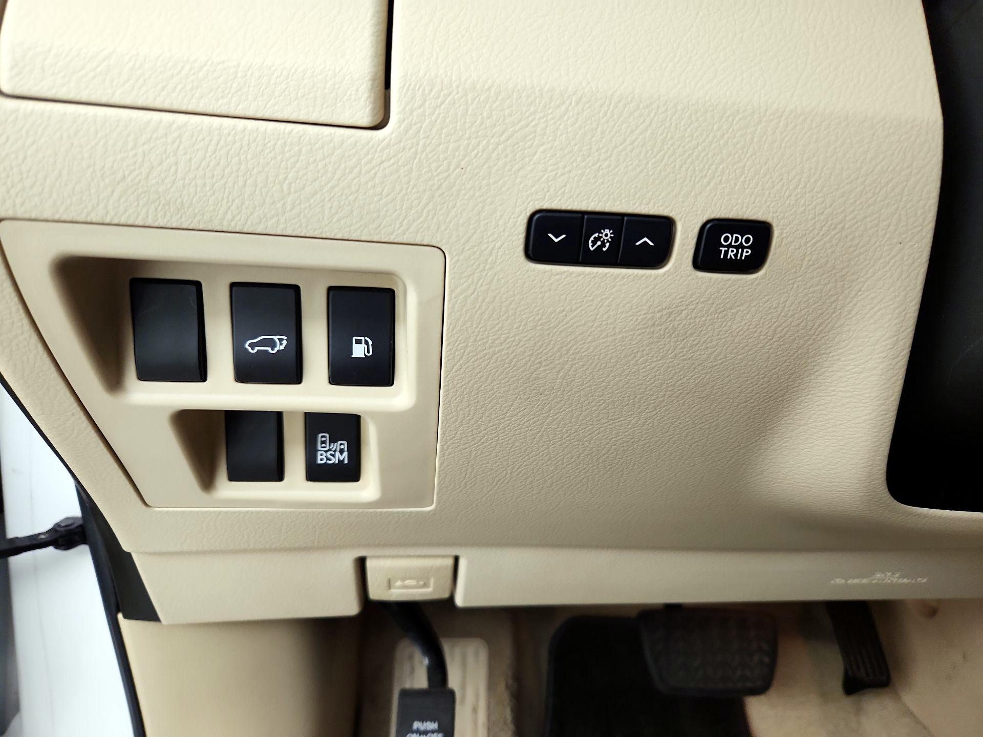 Thumbnail: 2015 Lexus RX - 13