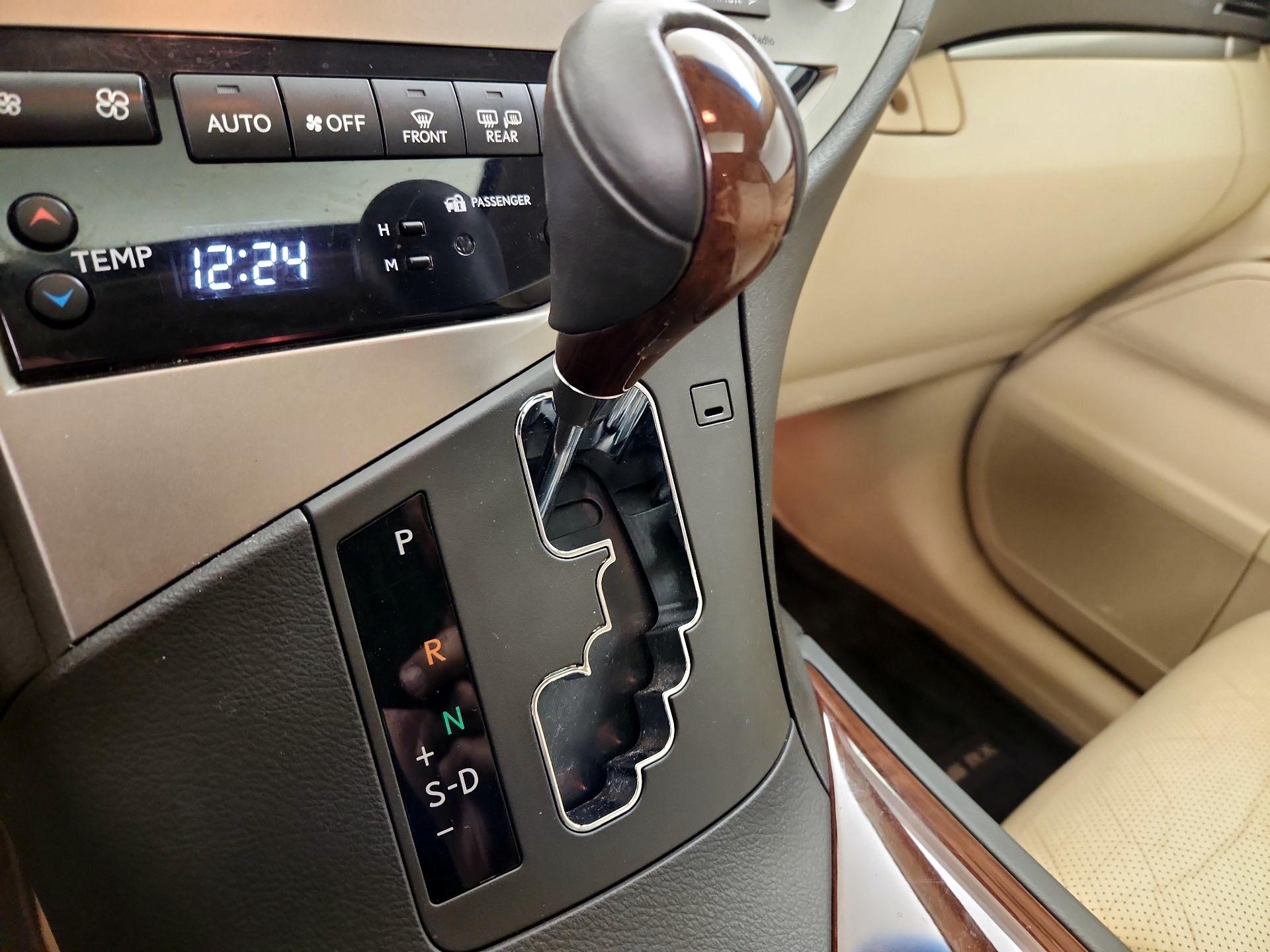 Thumbnail: 2015 Lexus RX - 17