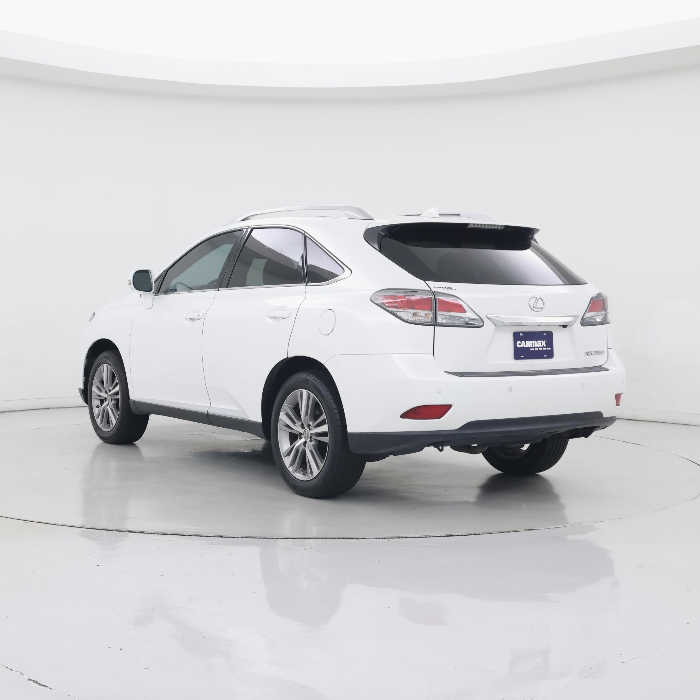Thumbnail: 2015 Lexus RX - 2