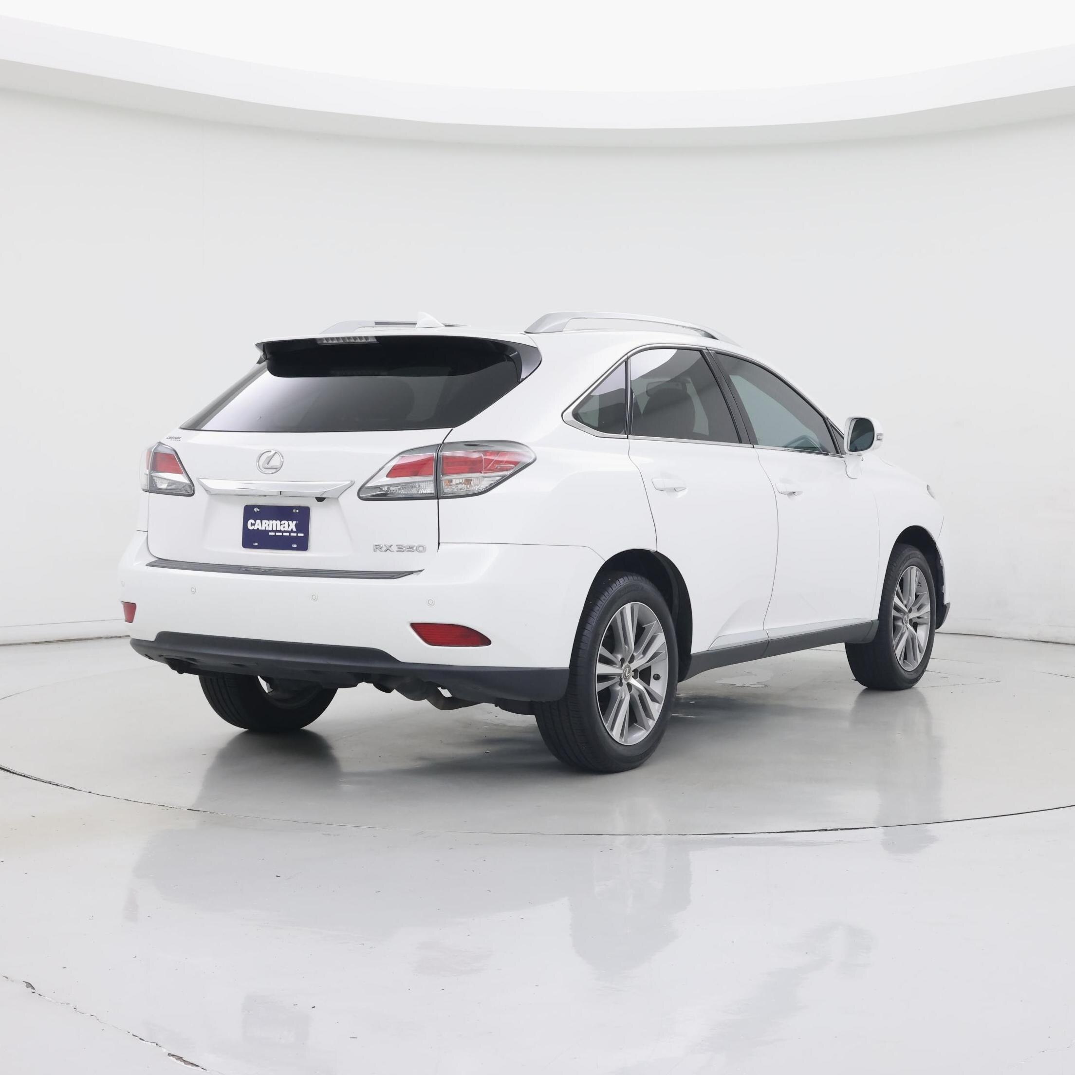 Thumbnail: 2015 Lexus RX - 8