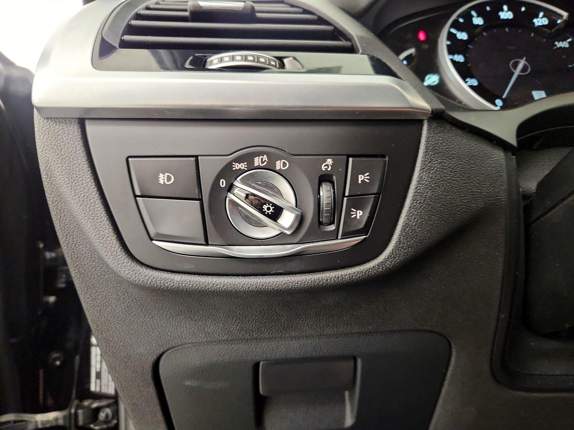 Thumbnail: 2019 BMW X3 - 13