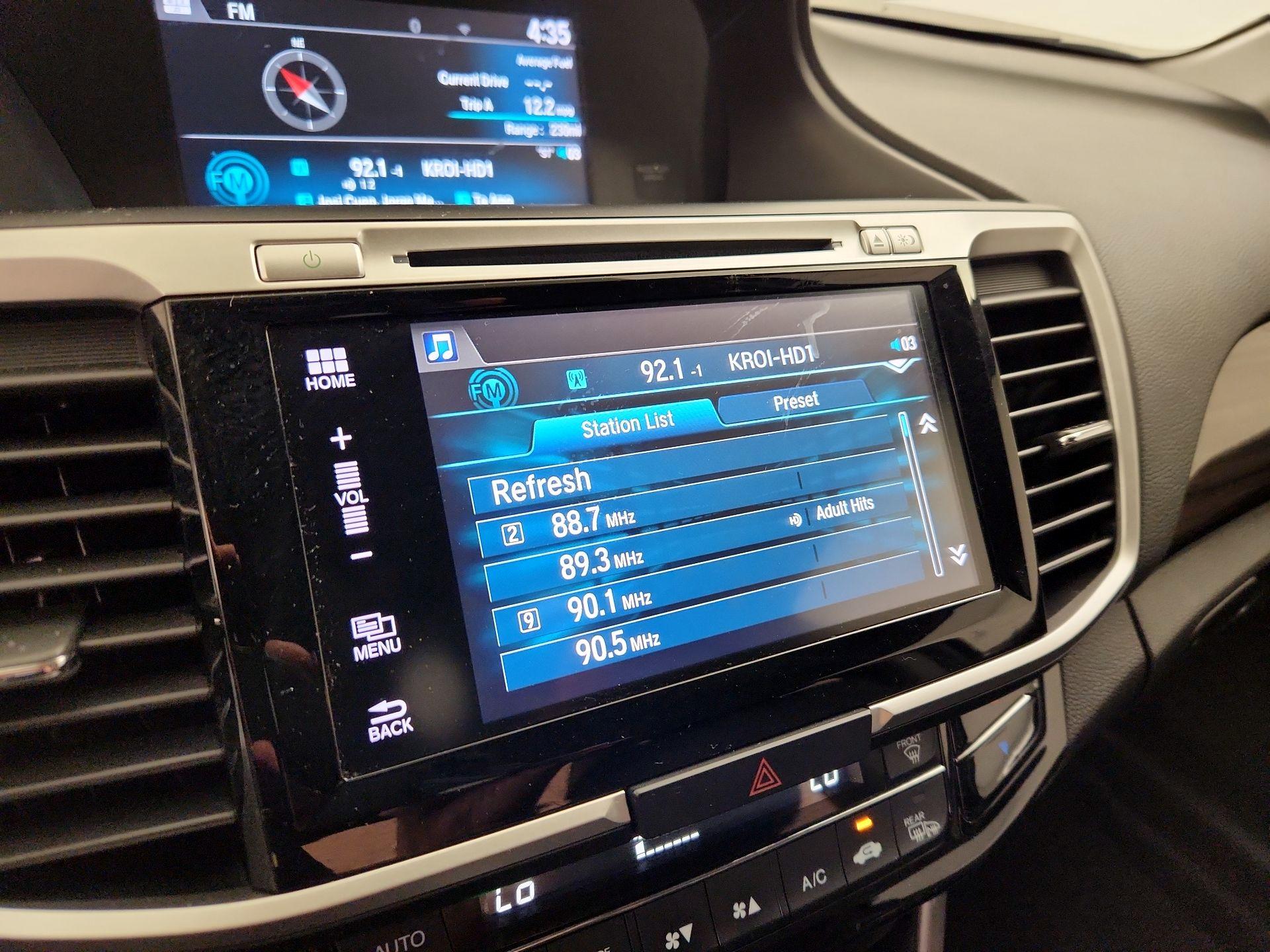 Thumbnail: 2017 Honda Accord - 15