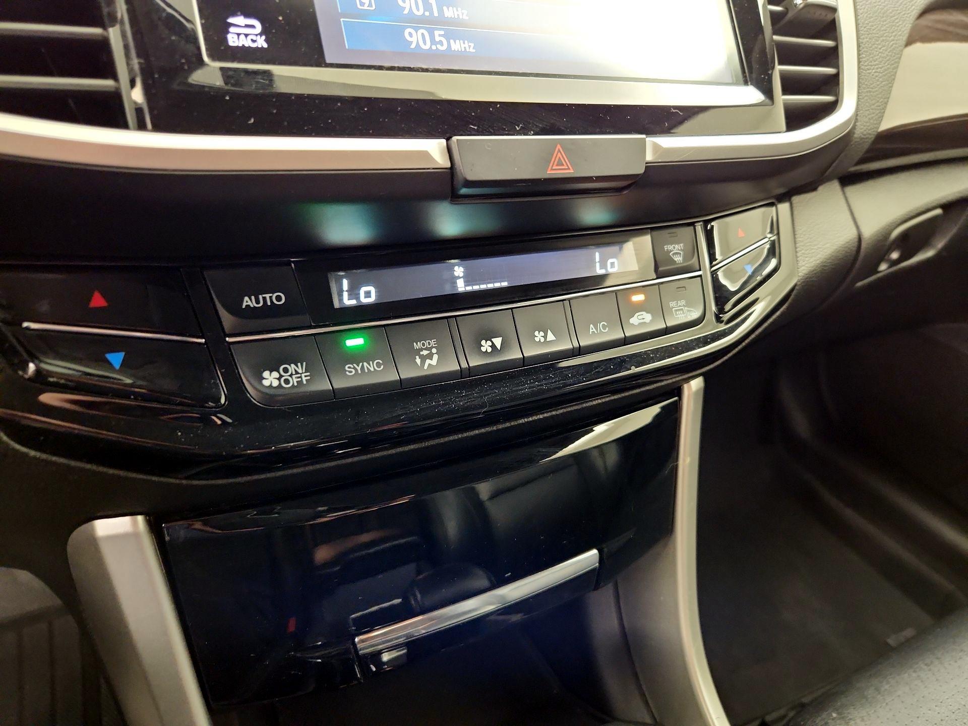 Thumbnail: 2017 Honda Accord - 16