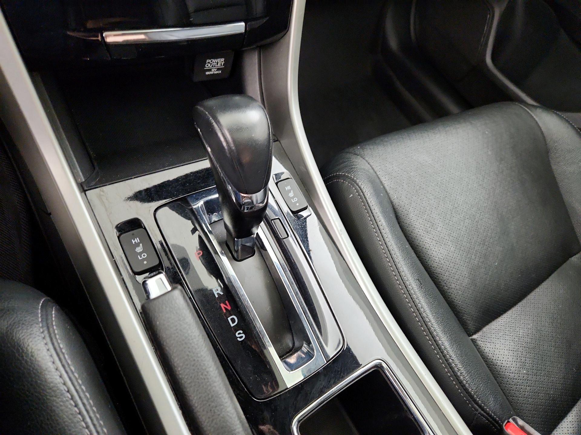 Thumbnail: 2017 Honda Accord - 17