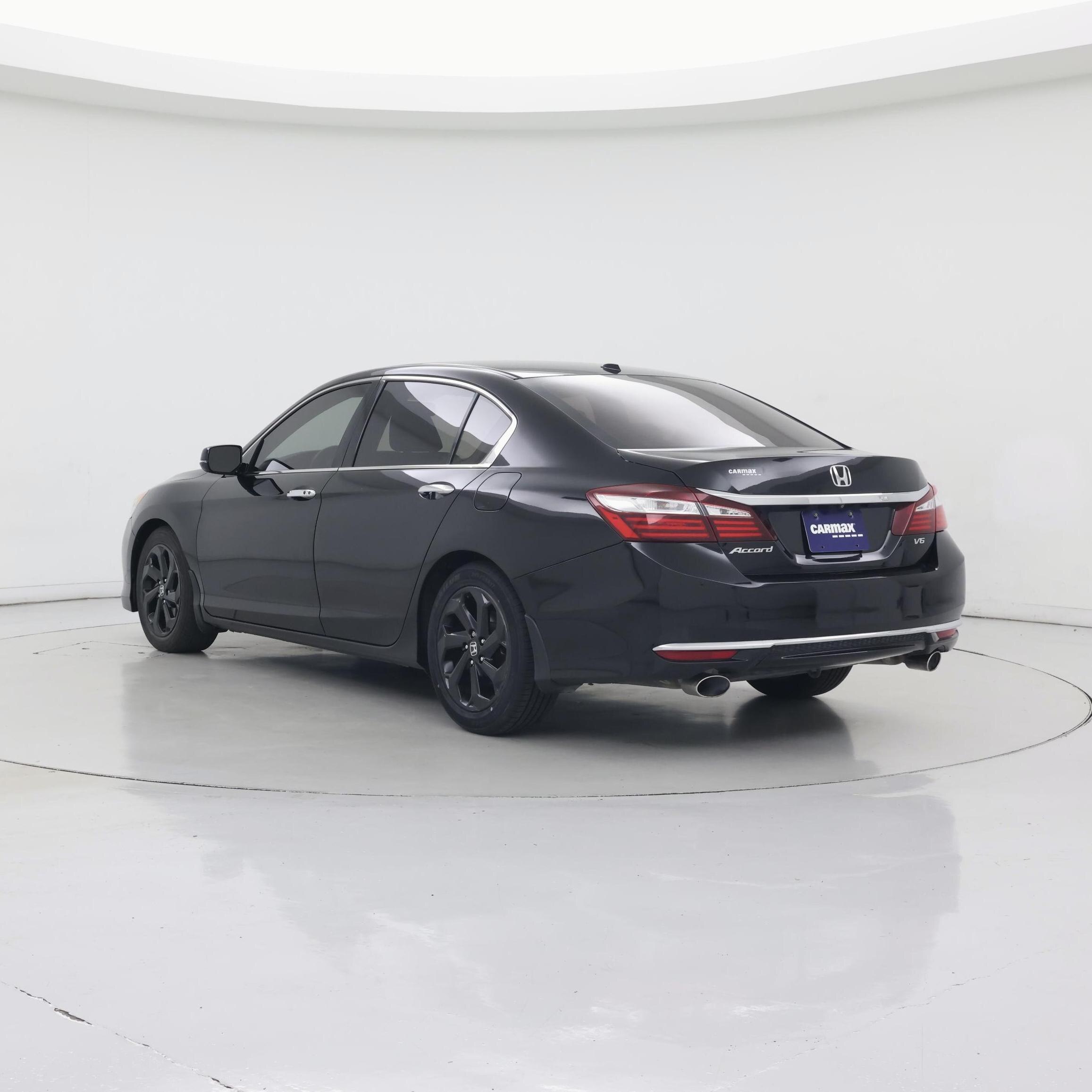 Thumbnail: 2017 Honda Accord - 2