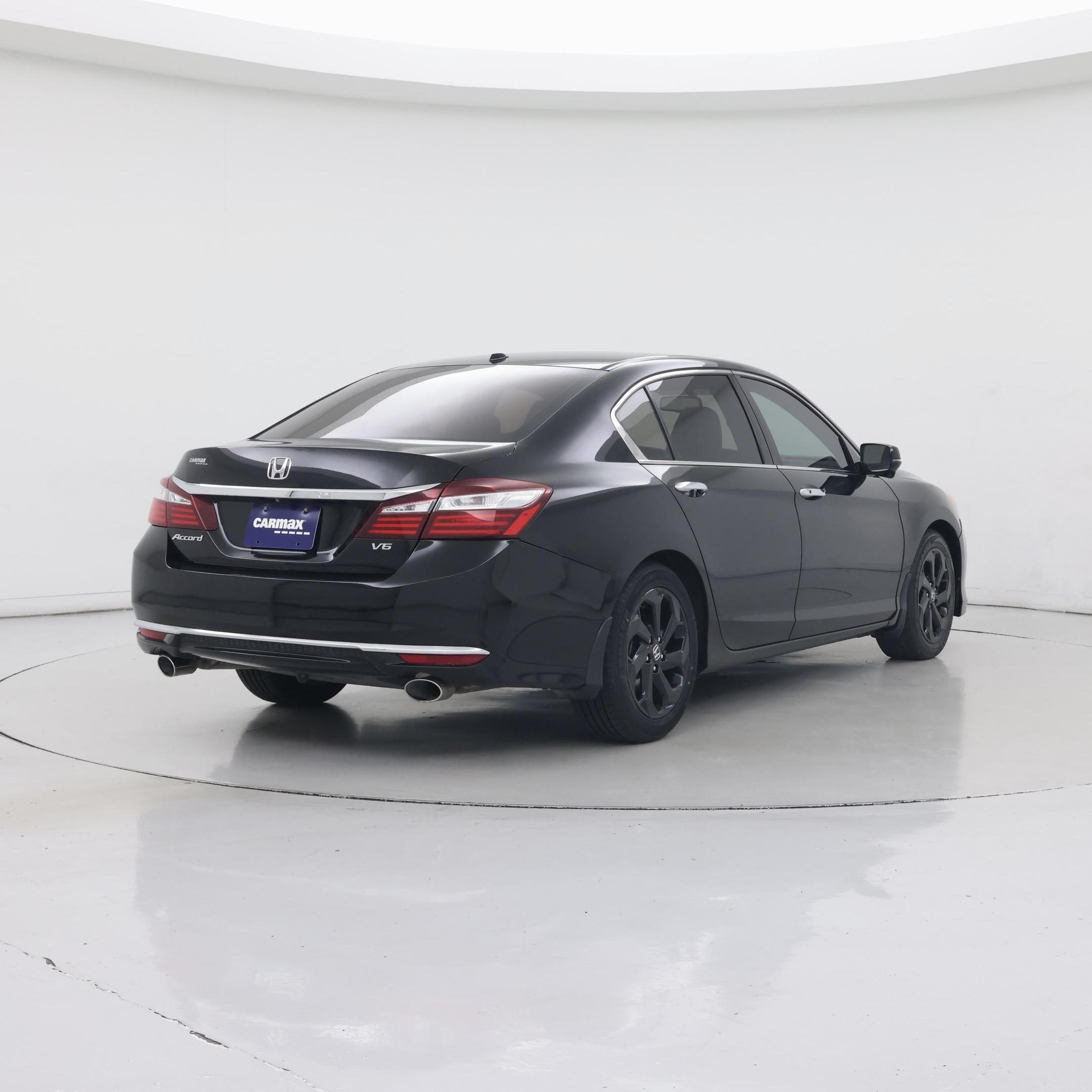 Thumbnail: 2017 Honda Accord - 8