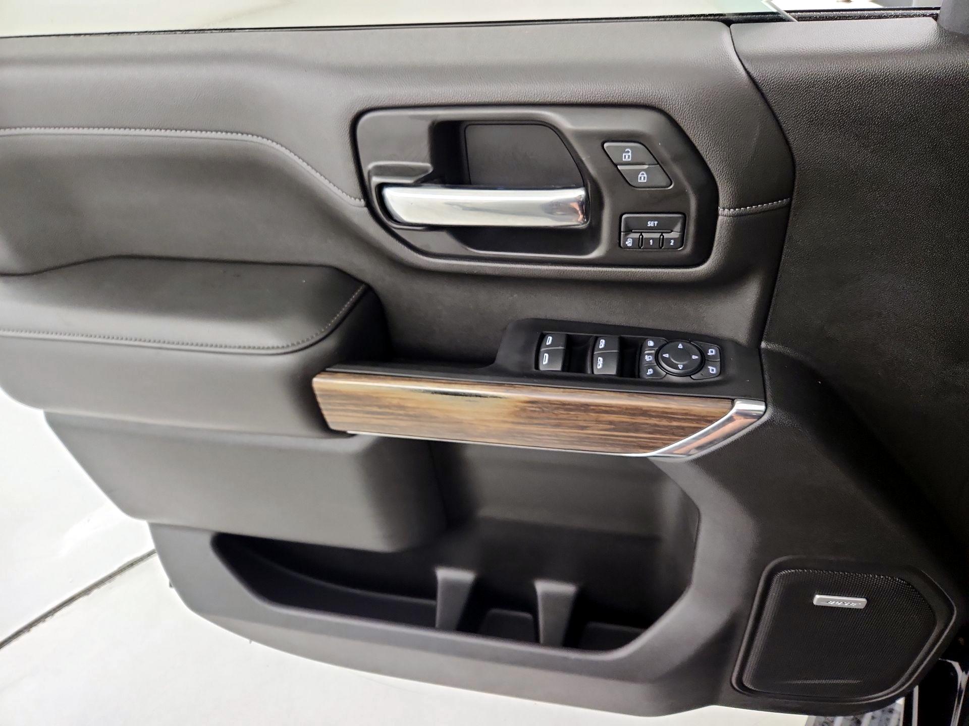 Thumbnail: 2022 Chevrolet Silverado 2500 - 12