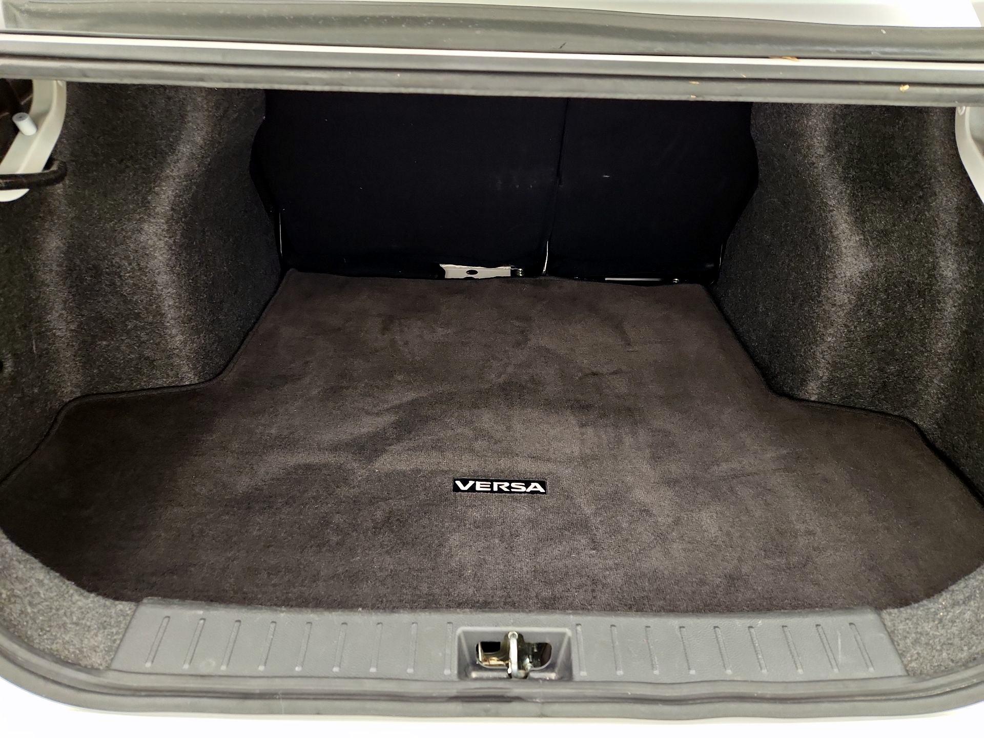 Thumbnail: 2021 Nissan Versa - 19