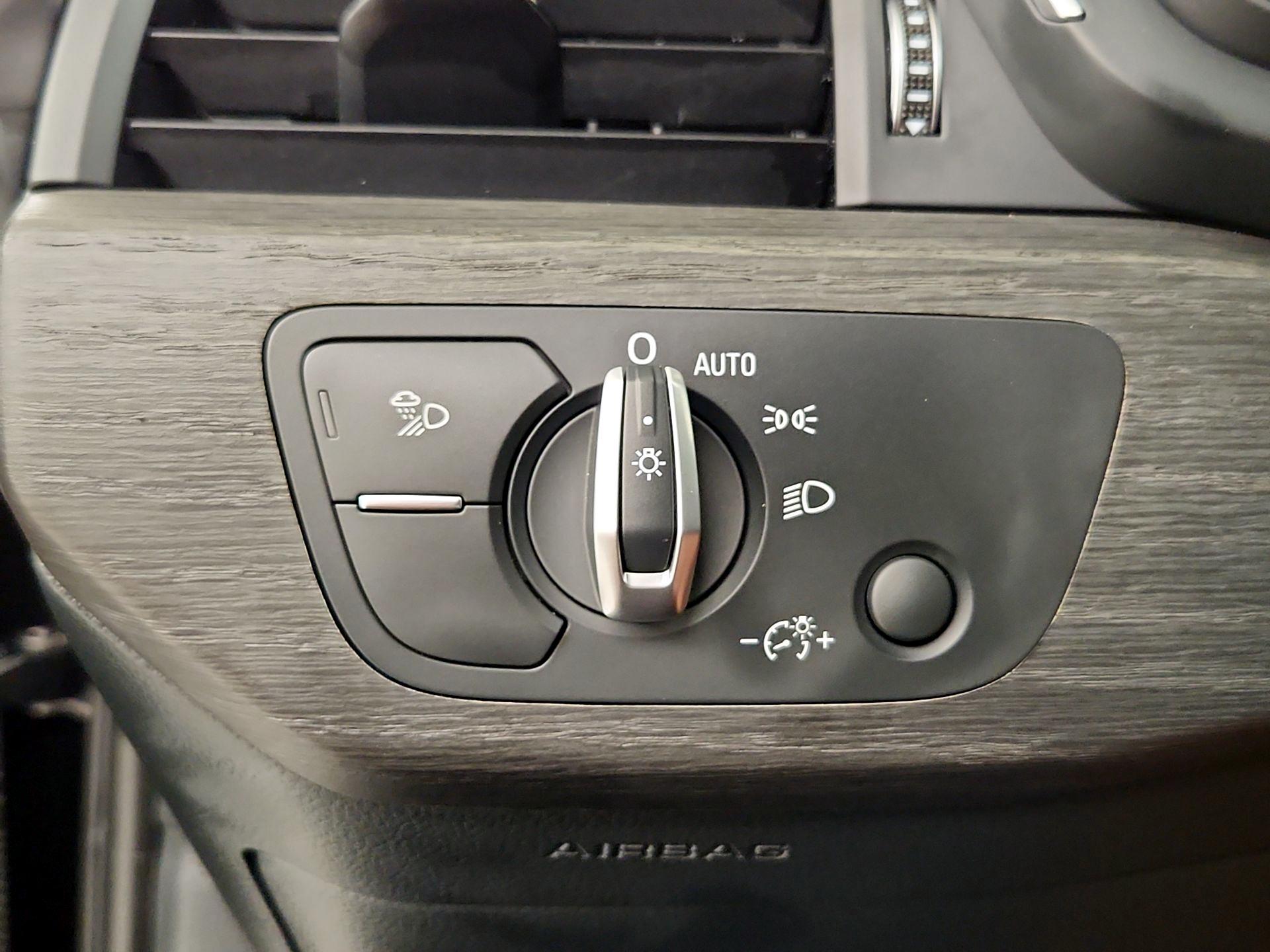 Thumbnail: 2020 Audi A4 - 13