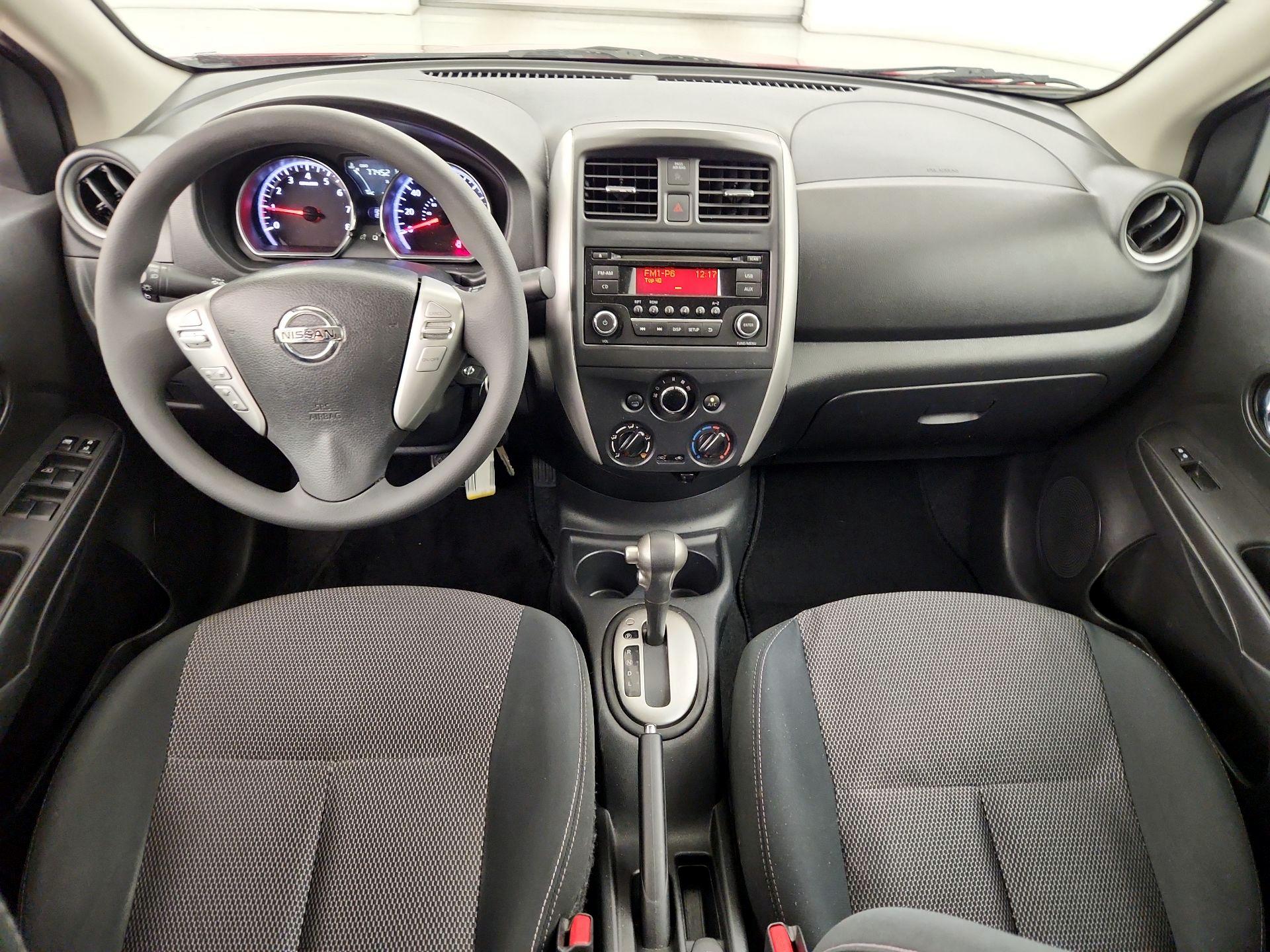 Thumbnail: 2015 Nissan Versa - 9