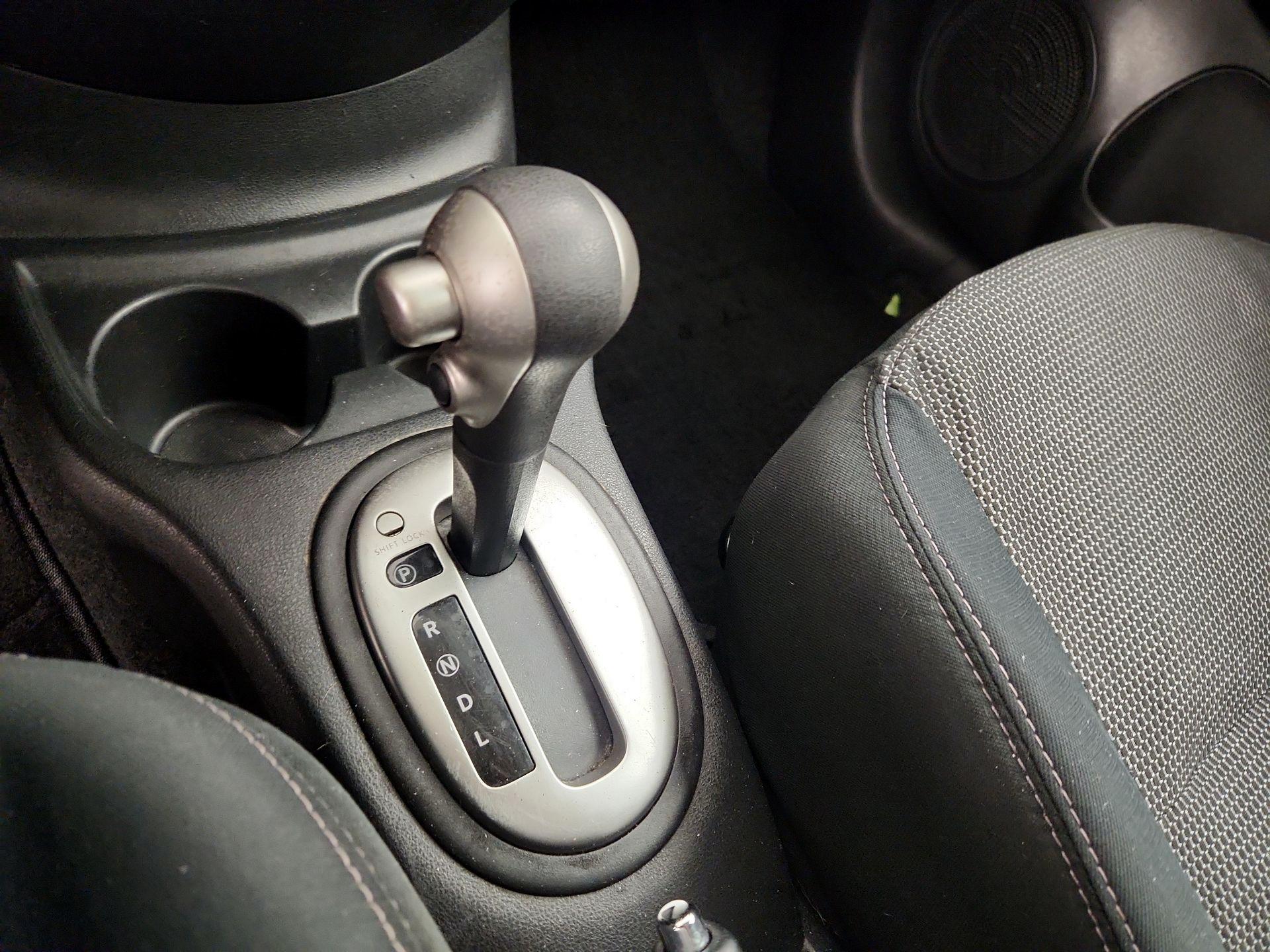 Thumbnail: 2015 Nissan Versa - 16