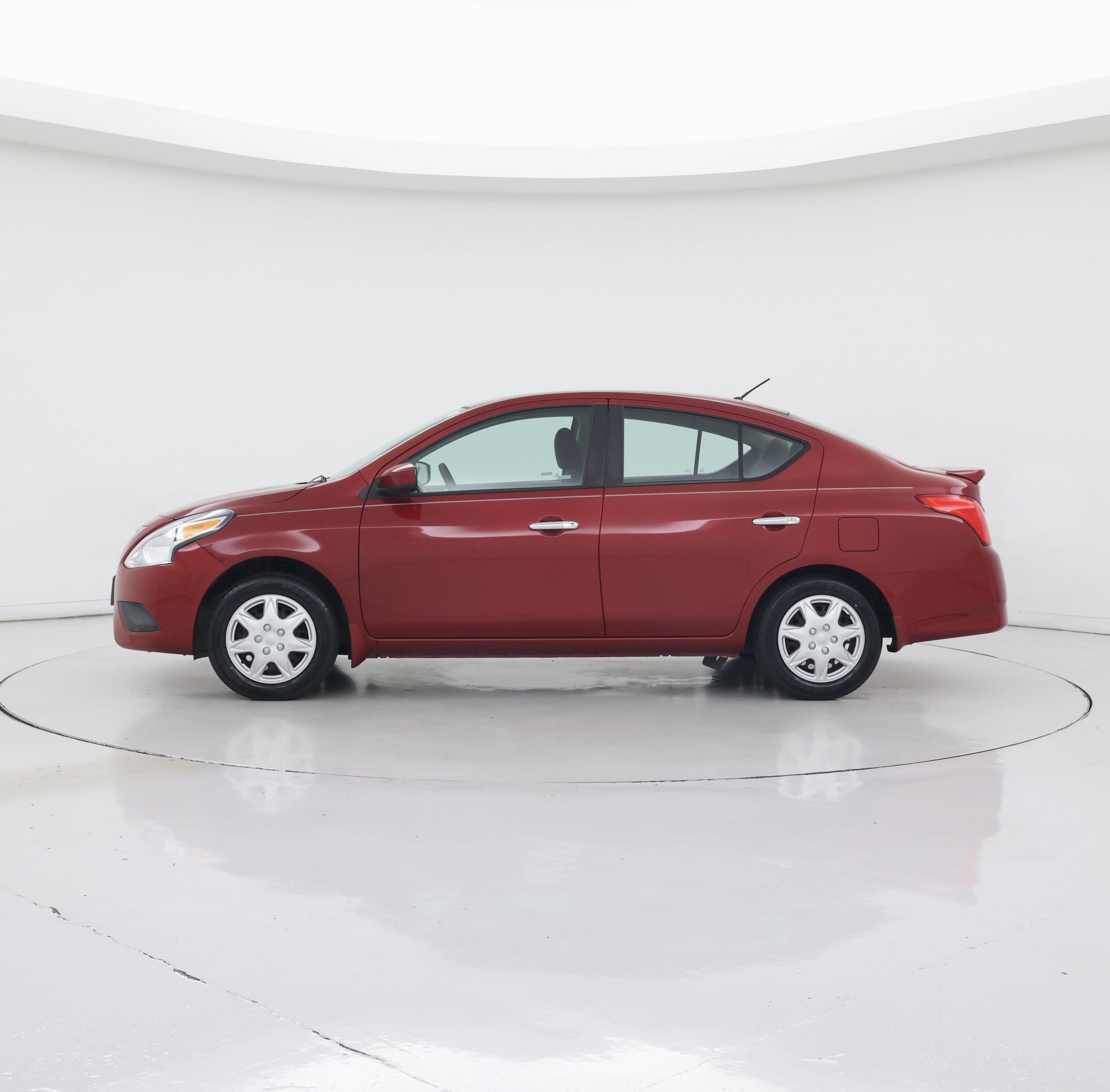 Thumbnail: 2015 Nissan Versa - 3