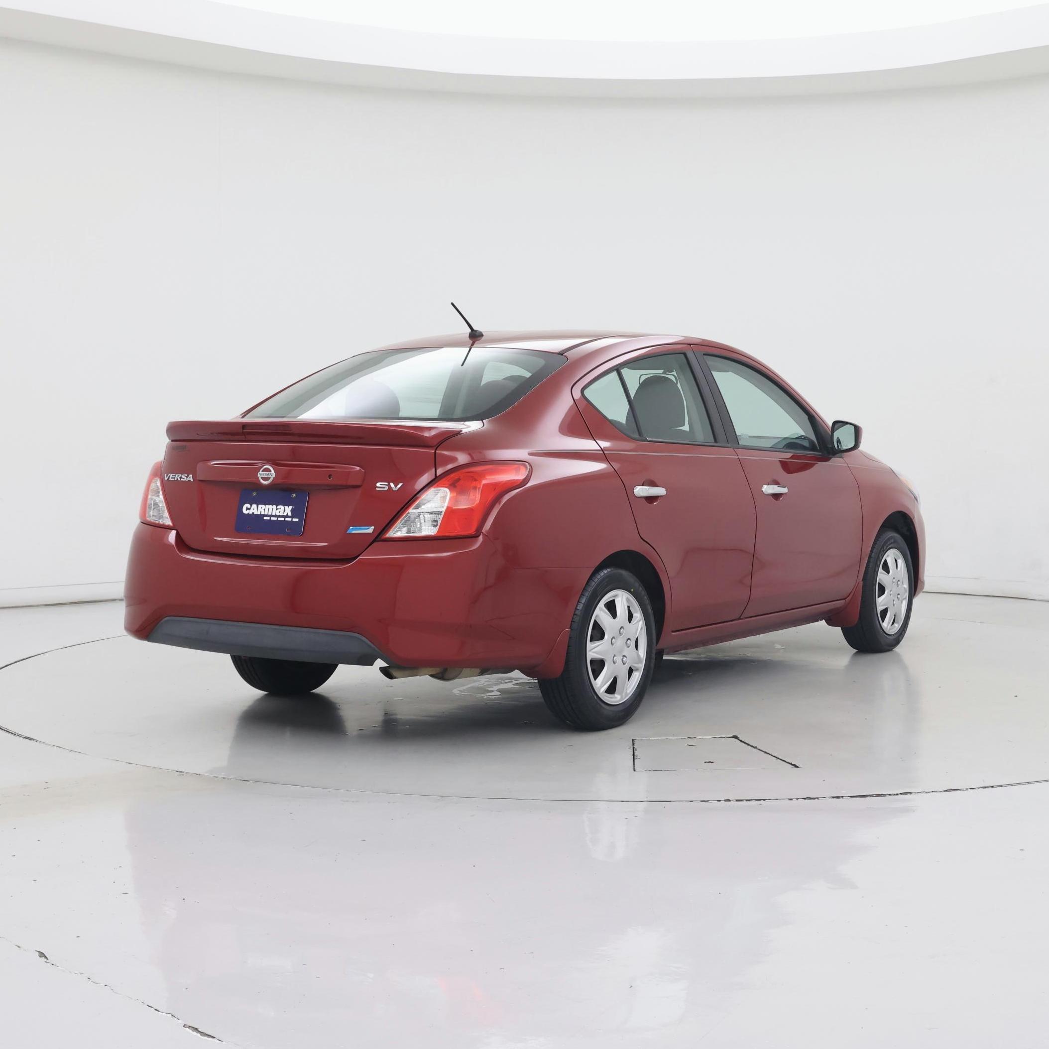 Thumbnail: 2015 Nissan Versa - 8