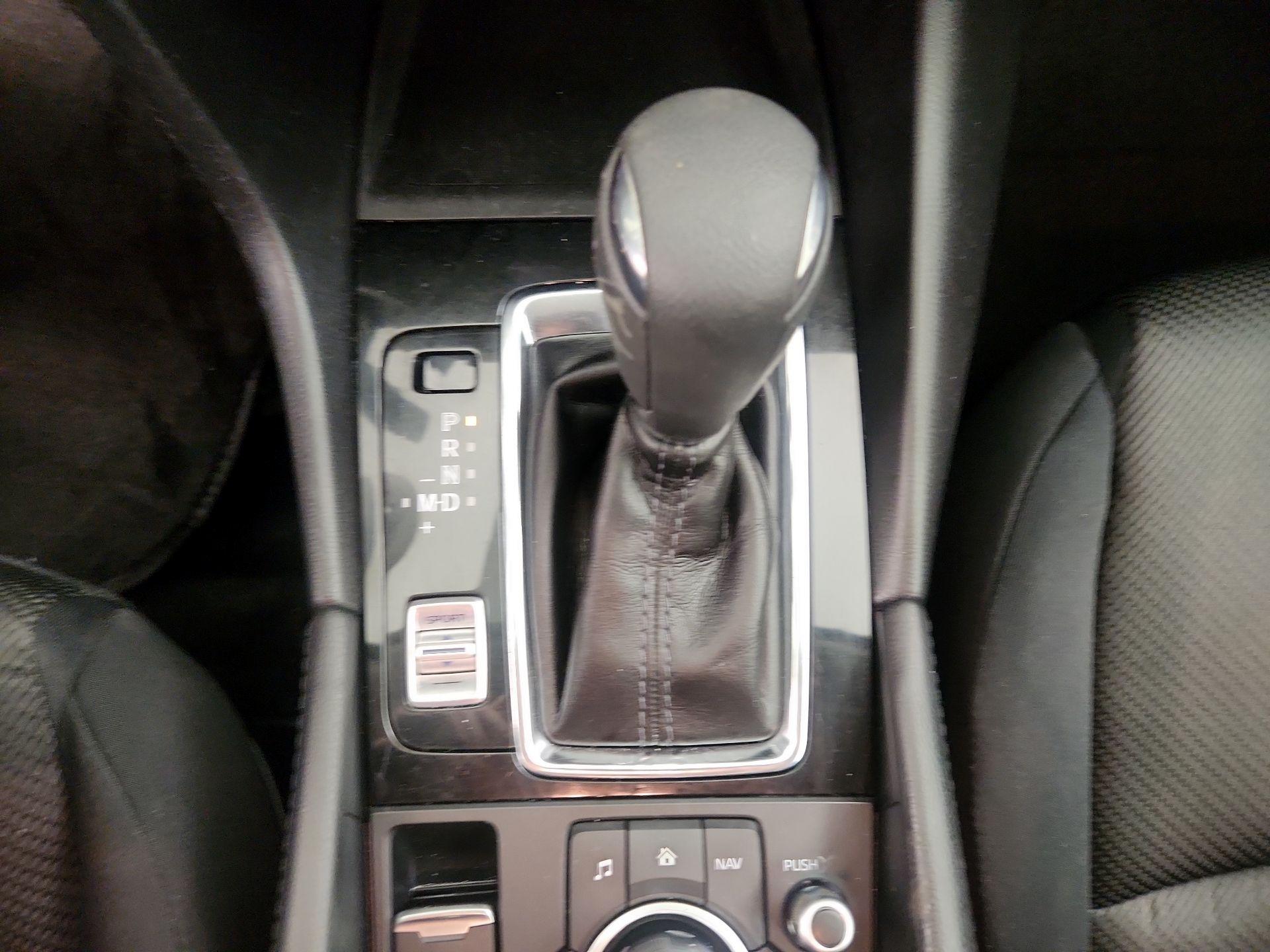 Thumbnail: 2017 Mazda Mazda3 - 17