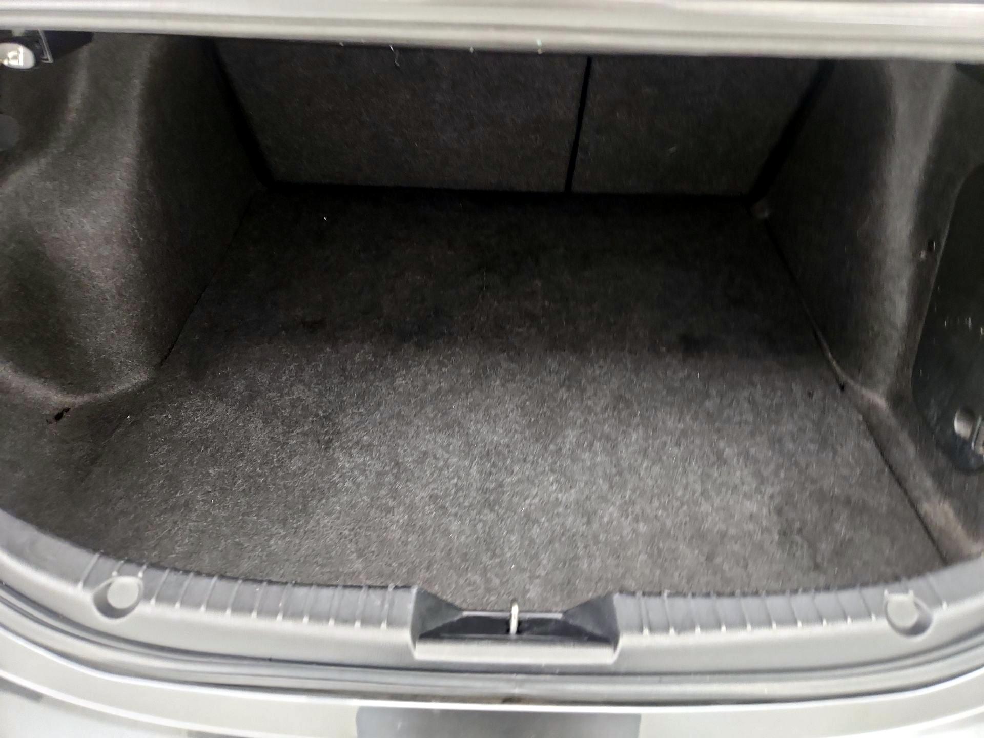 Thumbnail: 2017 Mazda Mazda3 - 20