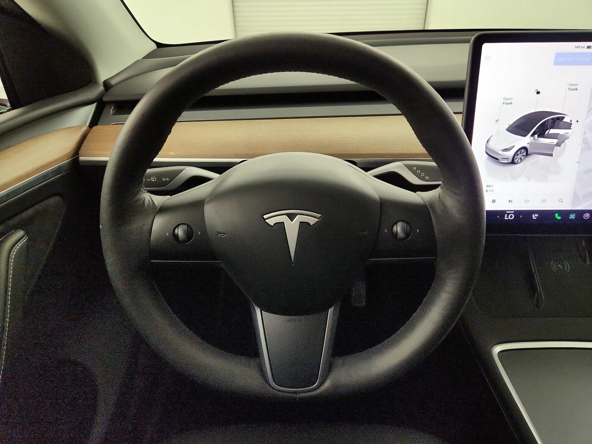 Thumbnail: 2023 Tesla Model Y - 10