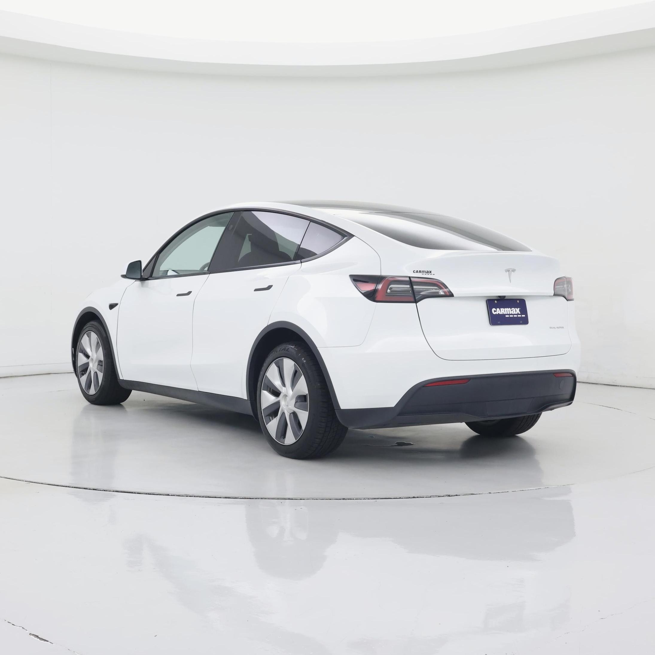 Thumbnail: 2023 Tesla Model Y - 2
