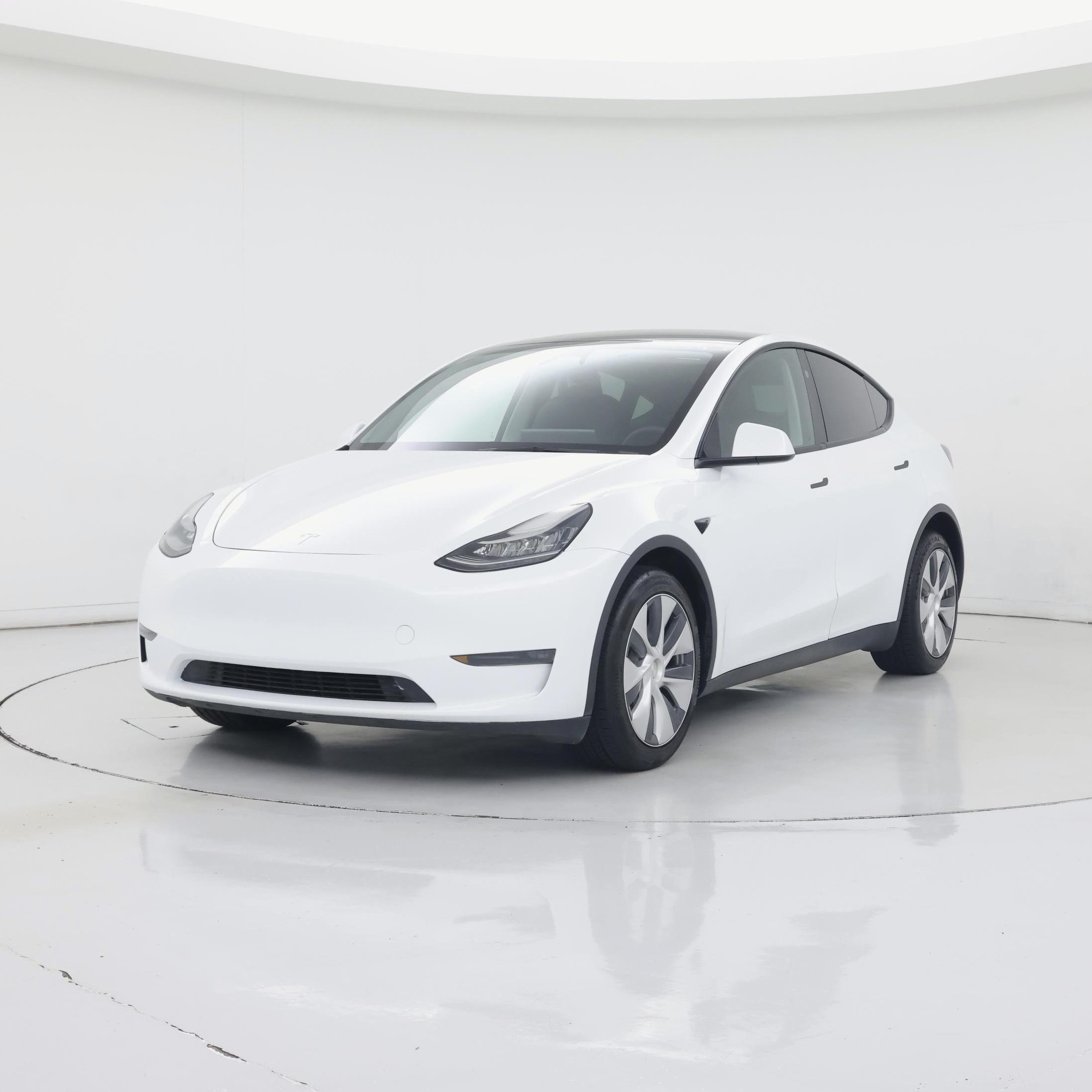 Thumbnail: 2023 Tesla Model Y - 4