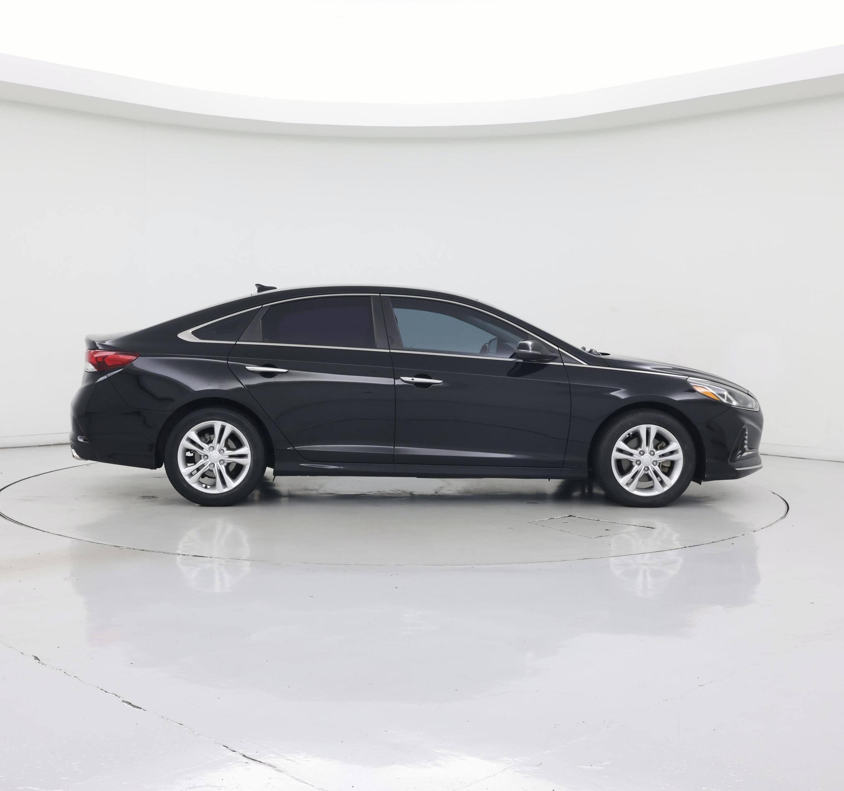 Thumbnail: 2018 Hyundai Sonata - 7