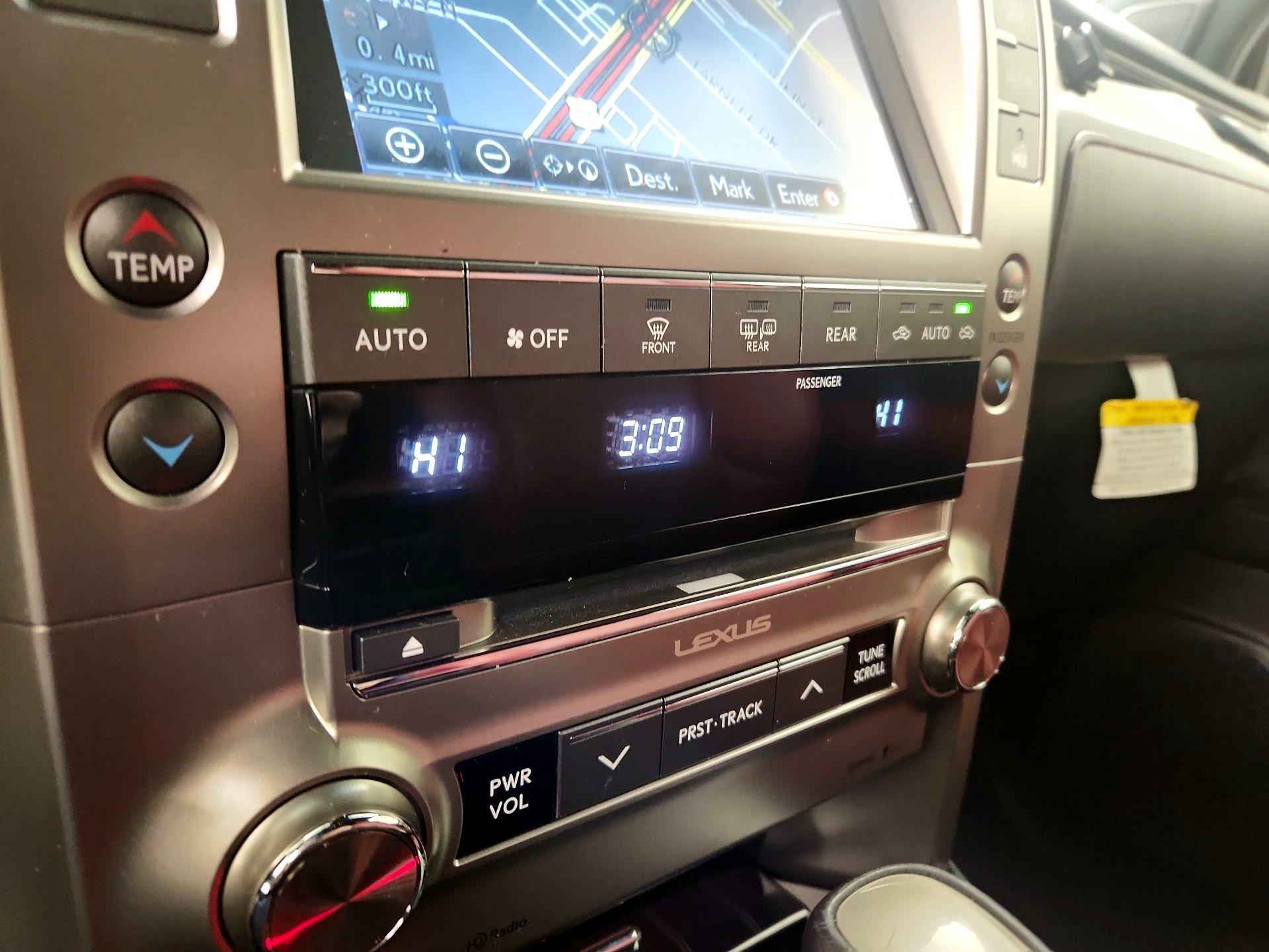 Thumbnail: 2021 Lexus GX - 17