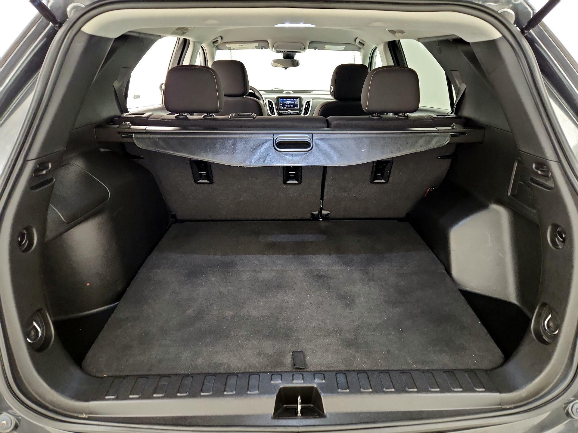 Thumbnail: 2021 Chevrolet Equinox - 20