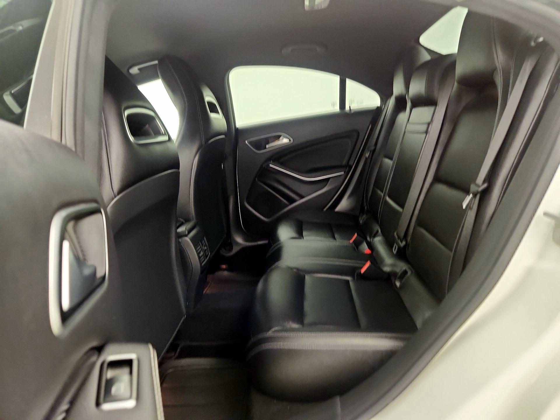 Thumbnail: 2016 Mercedes-Benz CLA - 19