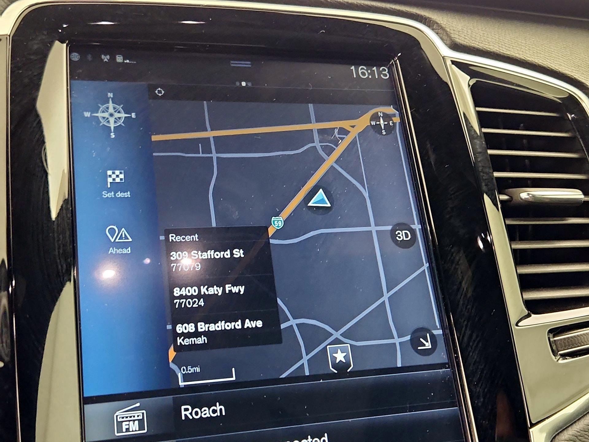 Thumbnail: 2017 Volvo XC90 - 14