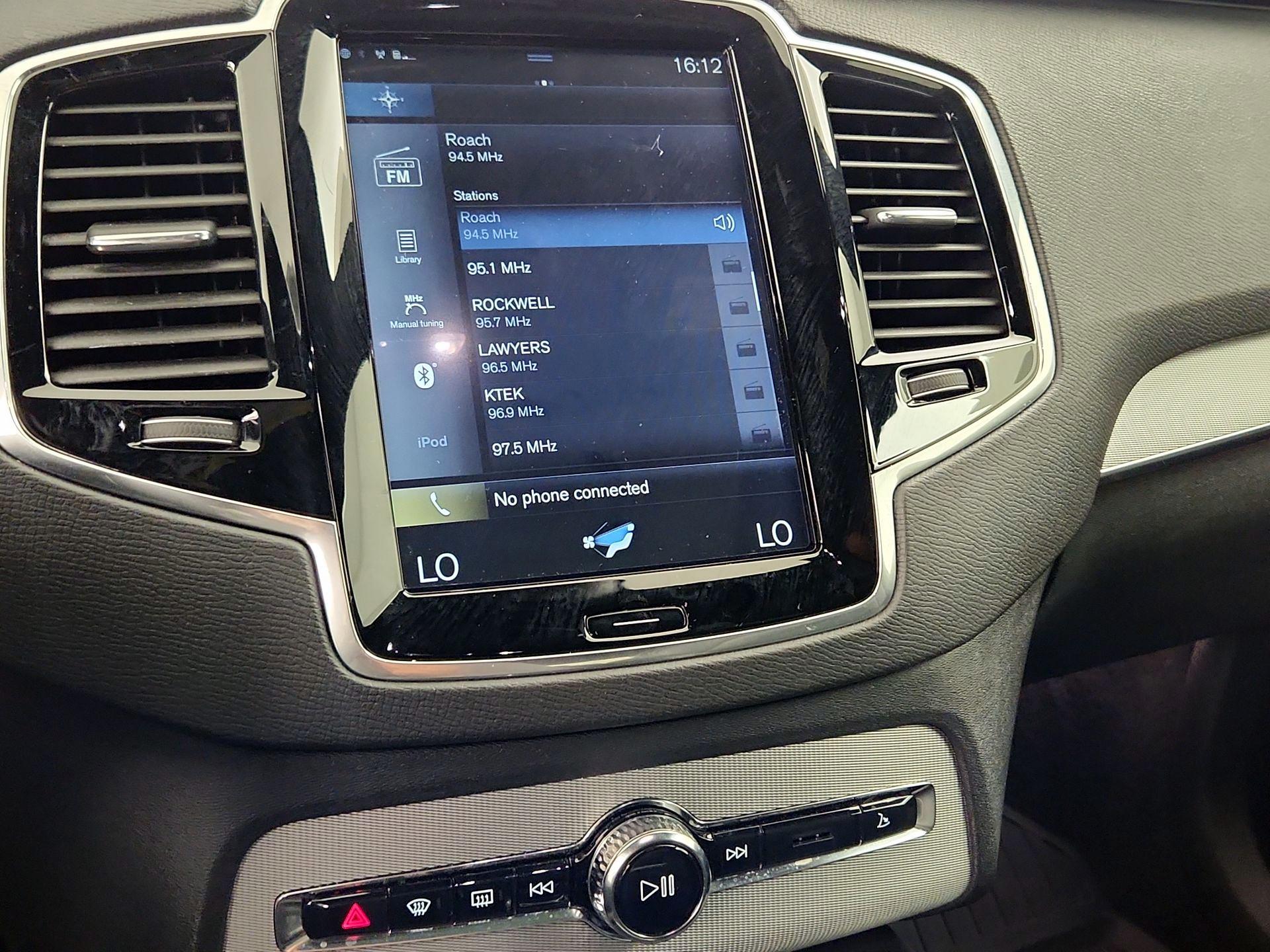 Thumbnail: 2017 Volvo XC90 - 16