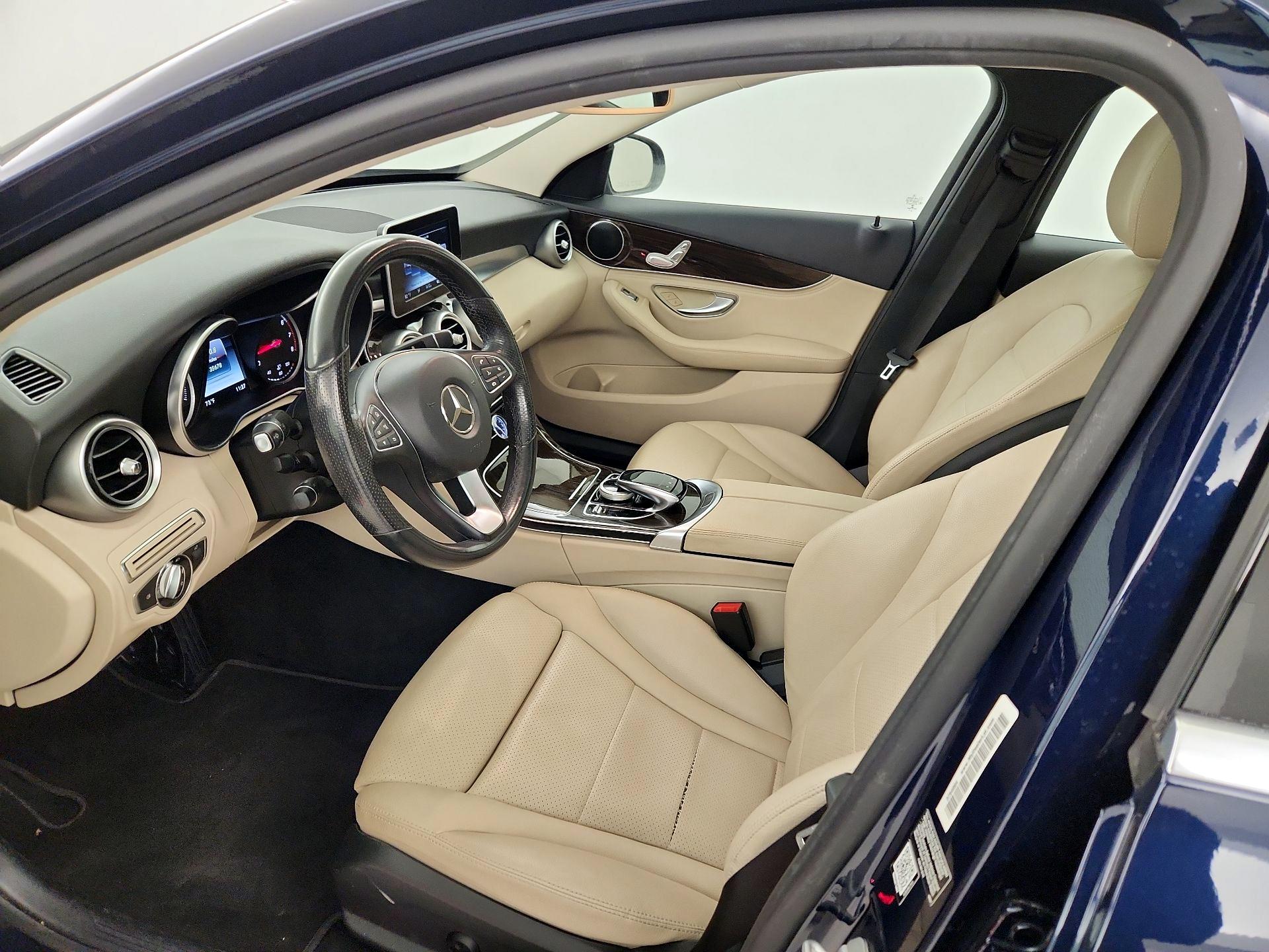 Thumbnail: 2015 Mercedes-Benz C-Class - 11