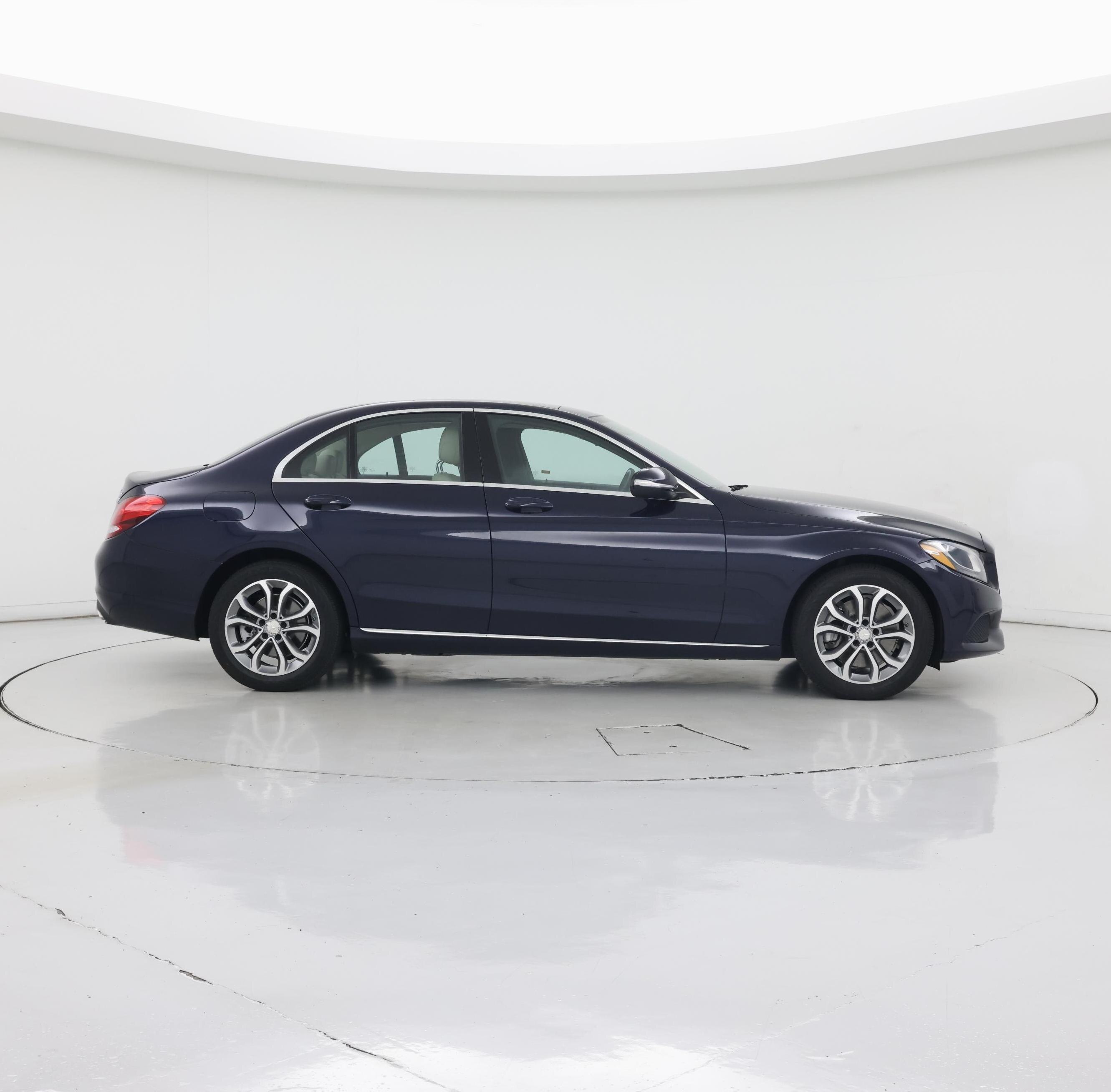 Thumbnail: 2015 Mercedes-Benz C-Class - 7