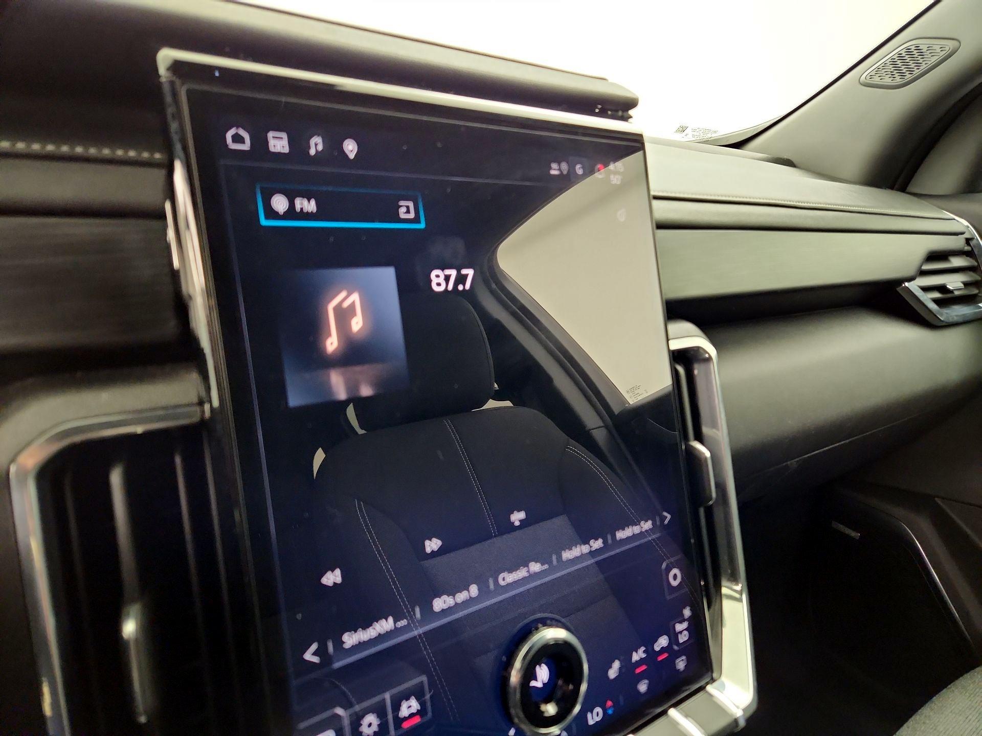 Thumbnail: 2025 GMC Acadia - 15