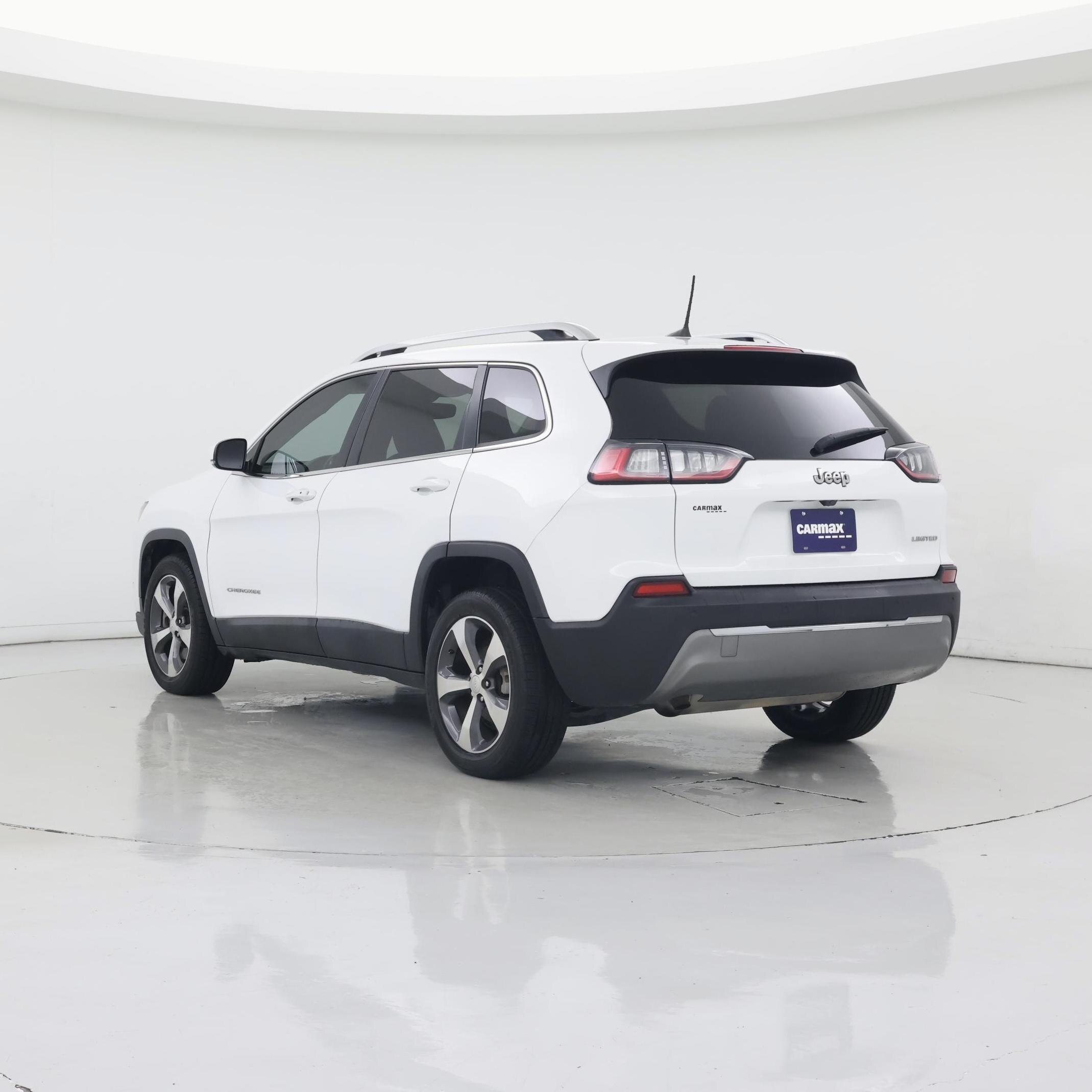 Thumbnail: 2019 Jeep Cherokee - 2