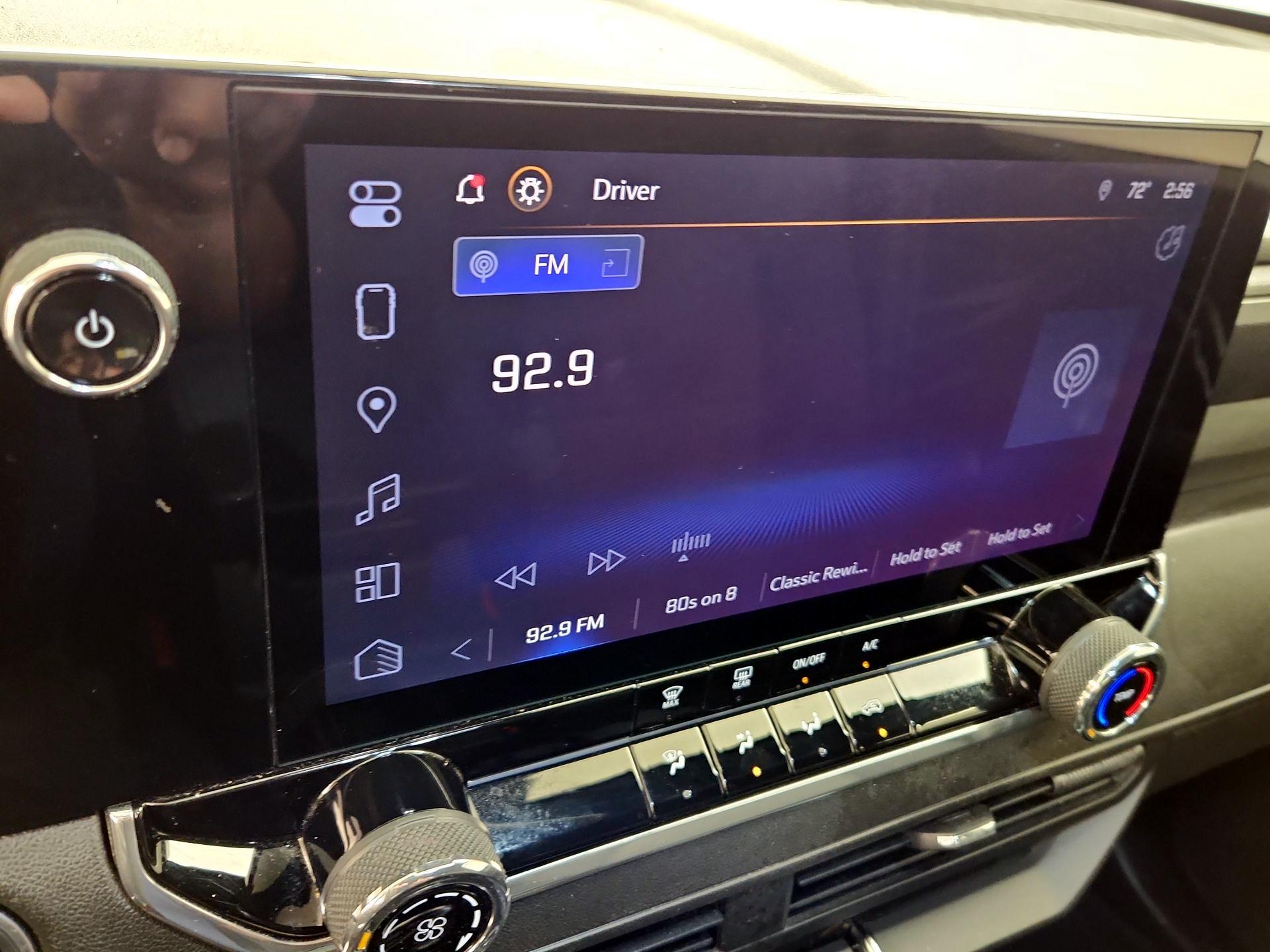 Thumbnail: 2024 Chevrolet Colorado - 15