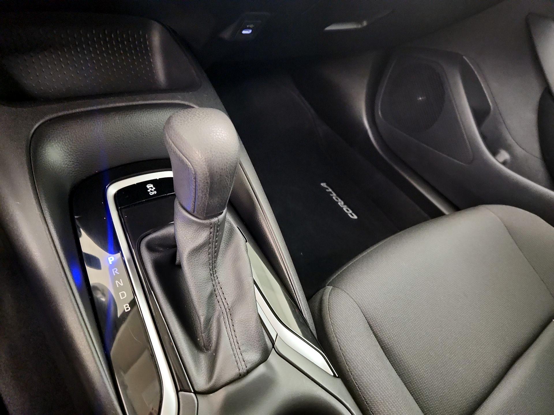 Thumbnail: 2025 Toyota Corolla - 17