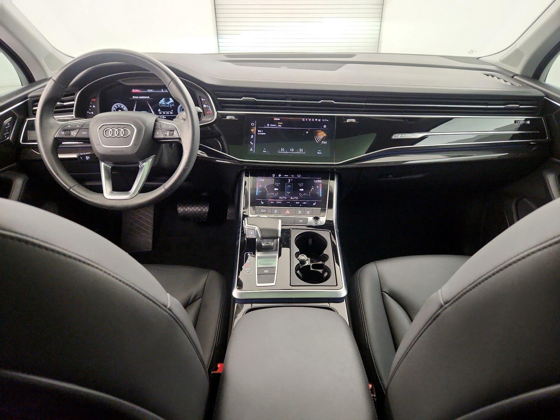 Thumbnail: 2023 Audi Q7 - 9