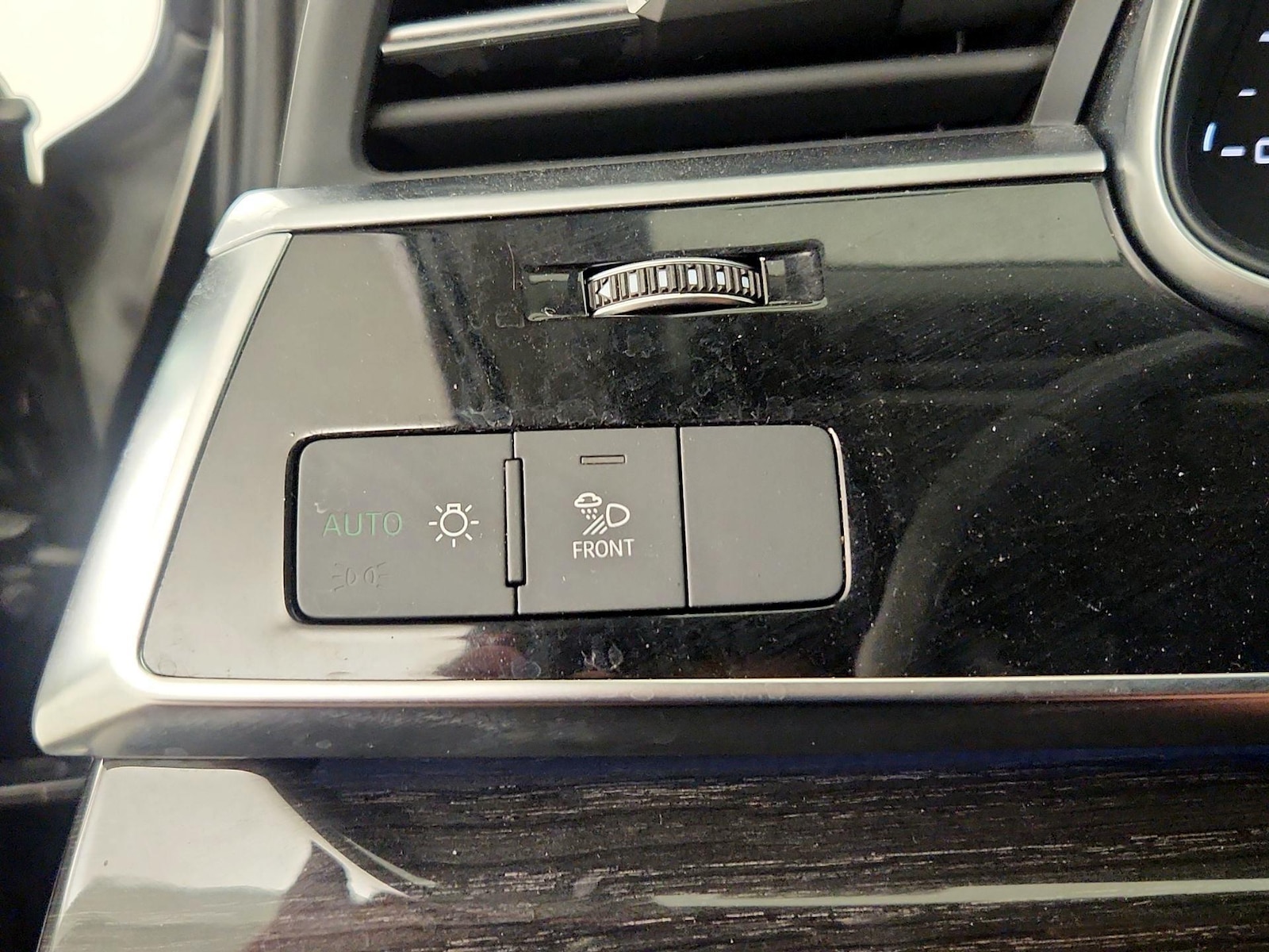 2023 Audi Q7 Premium Plus - Photo 14