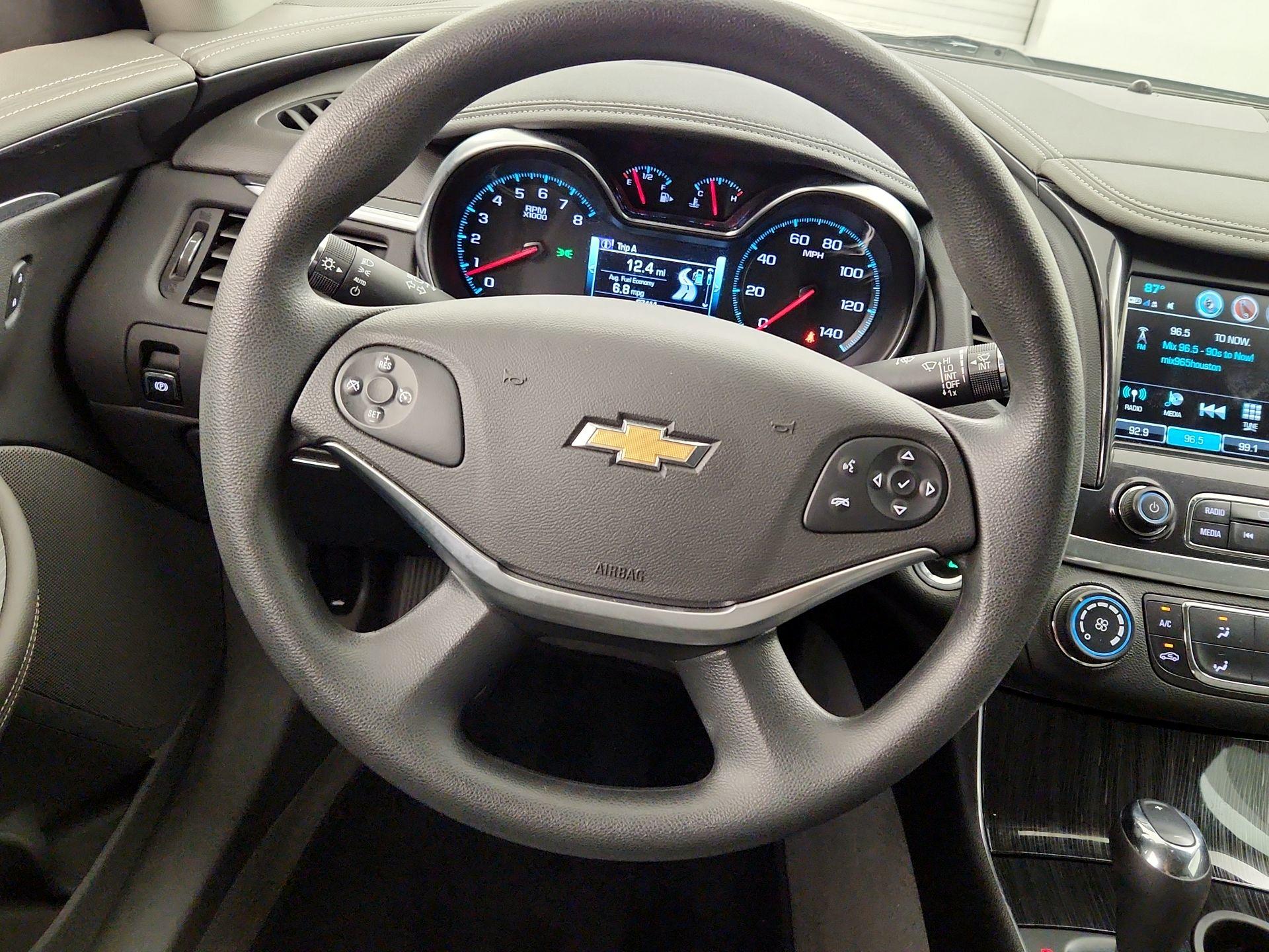 Thumbnail: 2019 Chevrolet Impala - 10