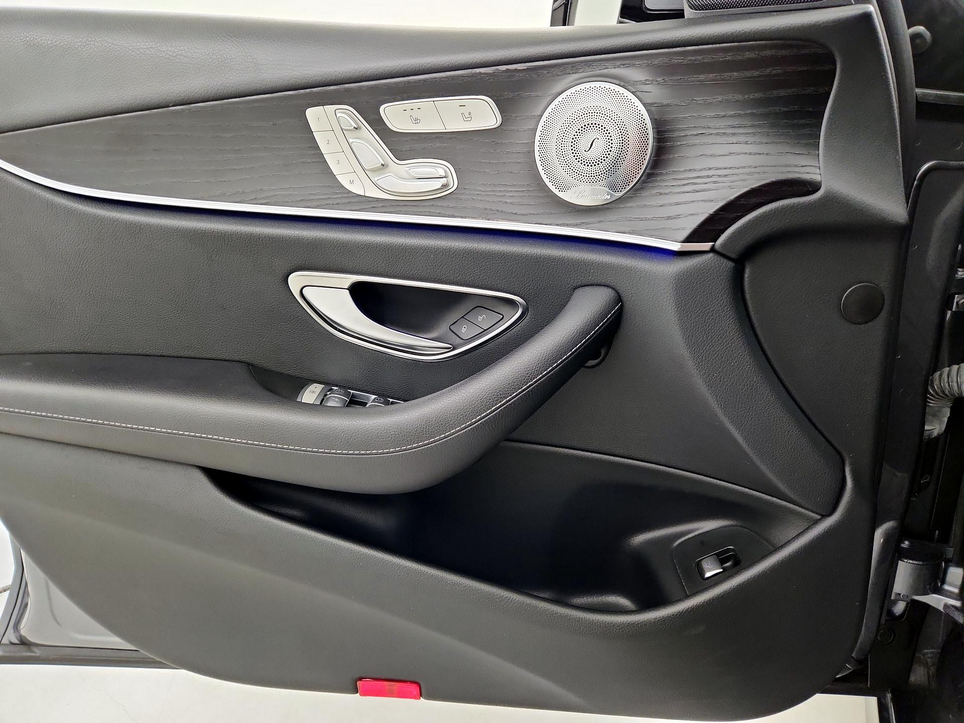 Thumbnail: 2018 Mercedes-Benz E-Class - 12