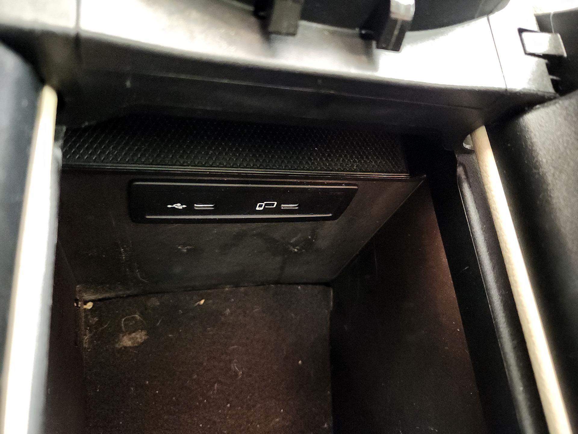 Thumbnail: 2022 Mercedes-Benz GLC - 18