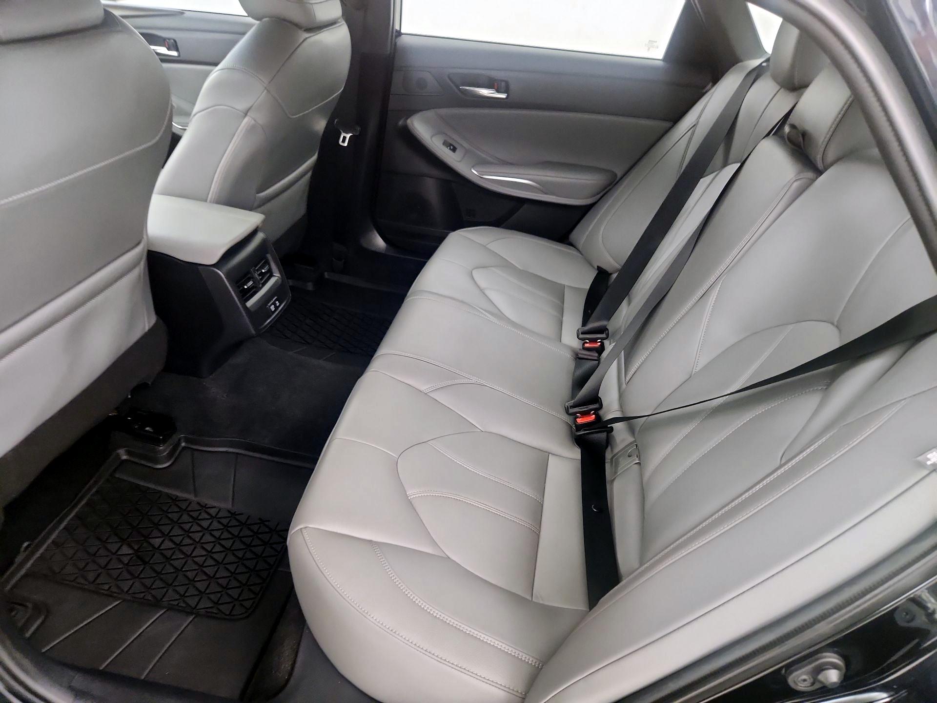 Thumbnail: 2022 Toyota Avalon - 19