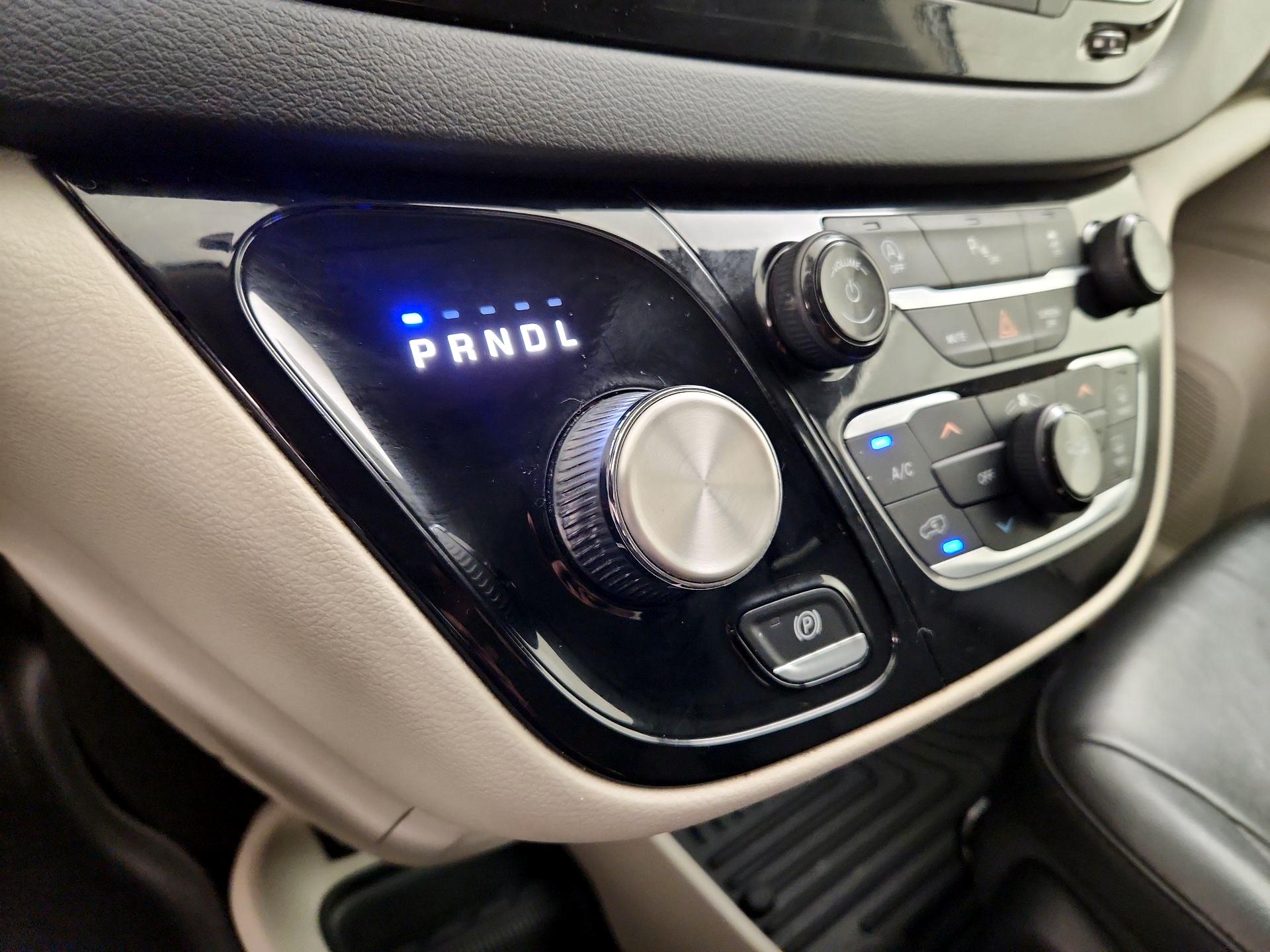 Thumbnail: 2019 Chrysler Pacifica - 17