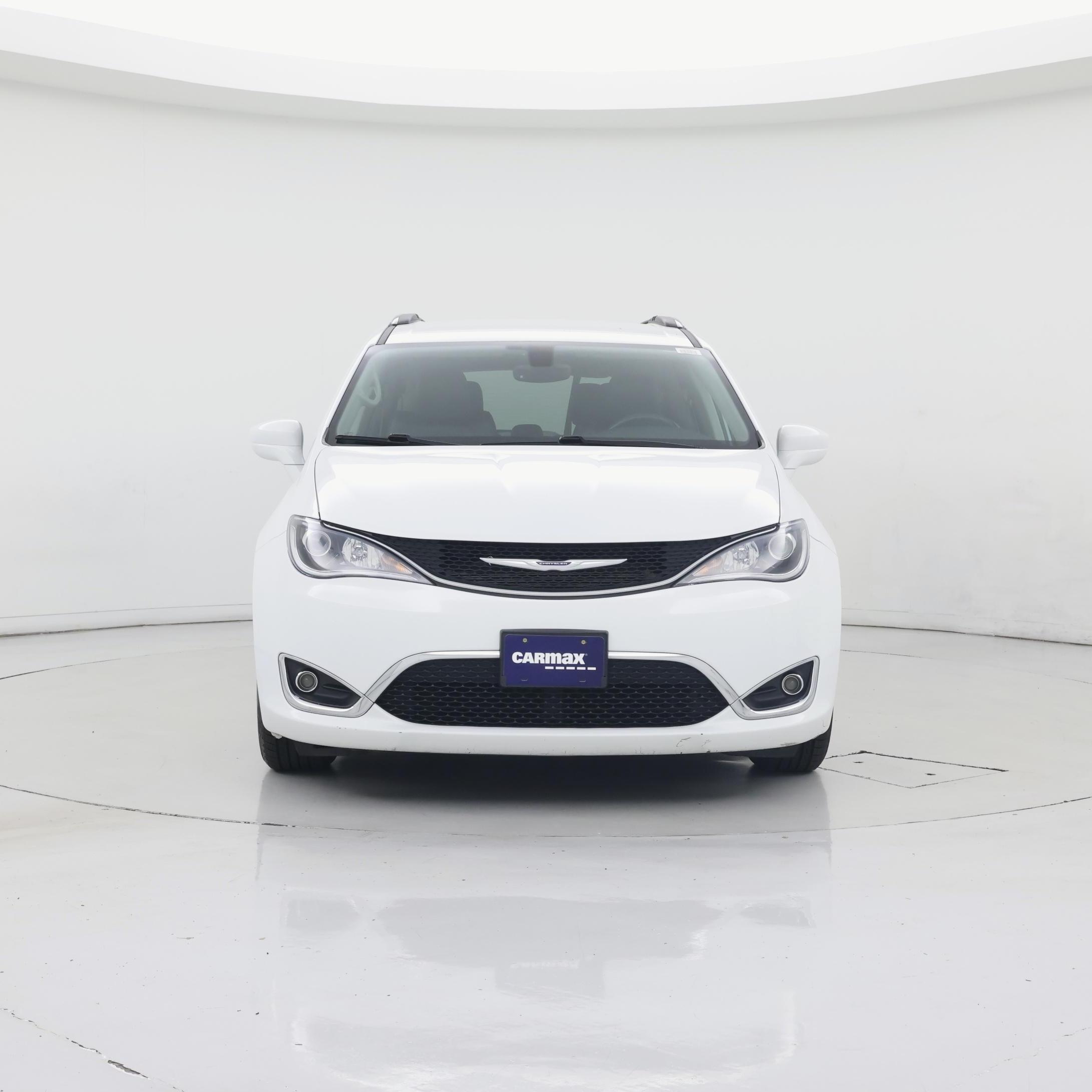 Thumbnail: 2019 Chrysler Pacifica - 5