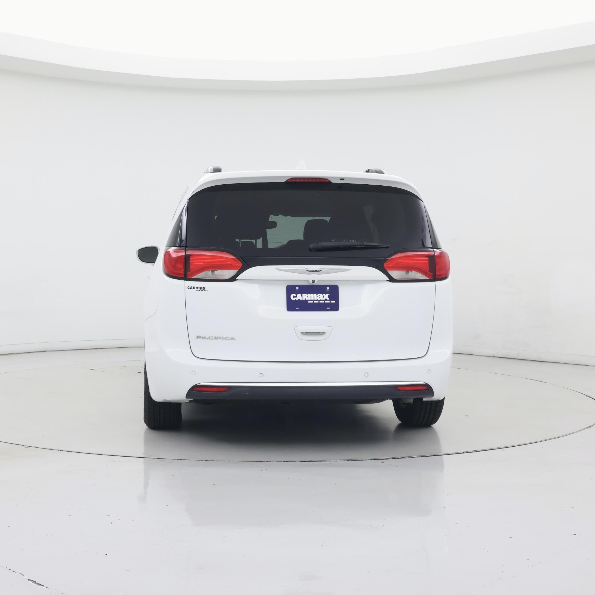 Thumbnail: 2019 Chrysler Pacifica - 6